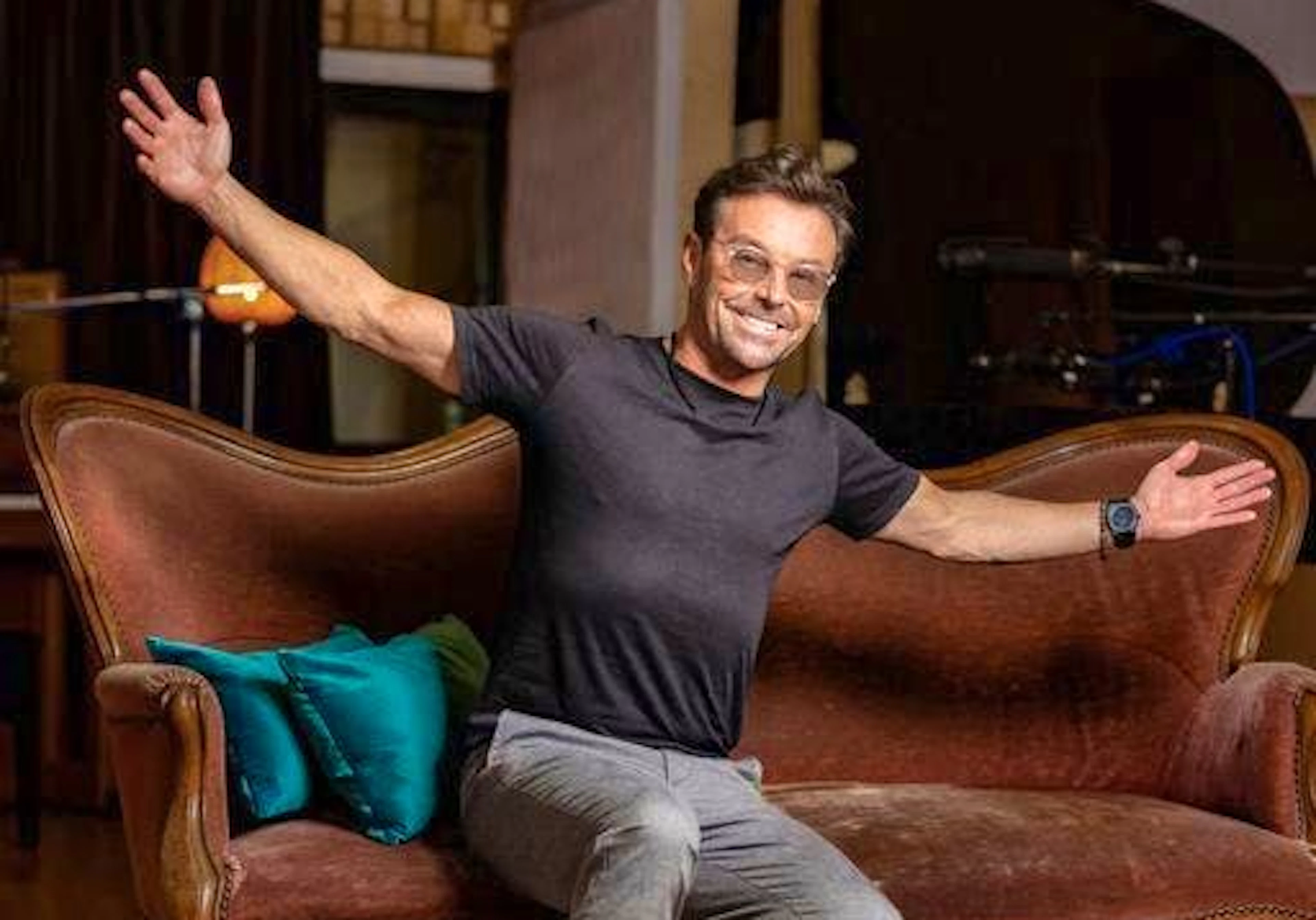 “I’ve always hoped that people would listen not only to my hits, but also to my other songs”: Florian Ast.