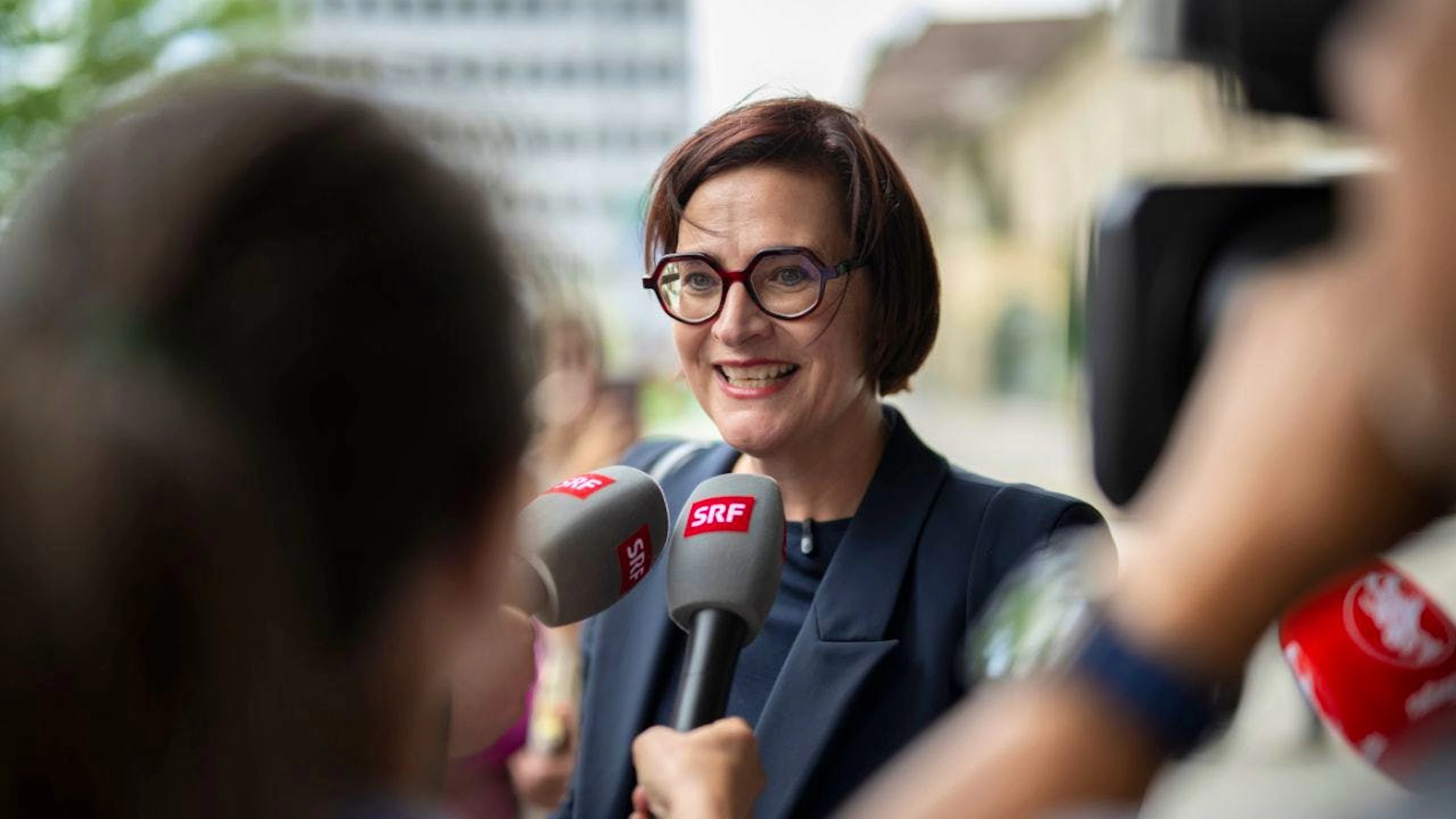 Il sorriso della neoeletta nel Governo grigionese: Valérie Favre Accola. L'attuale vicesindaca di Davos fa tornare l'UDC all'interno dell'esecutivo cantonale dopo 18 anni di assenza.