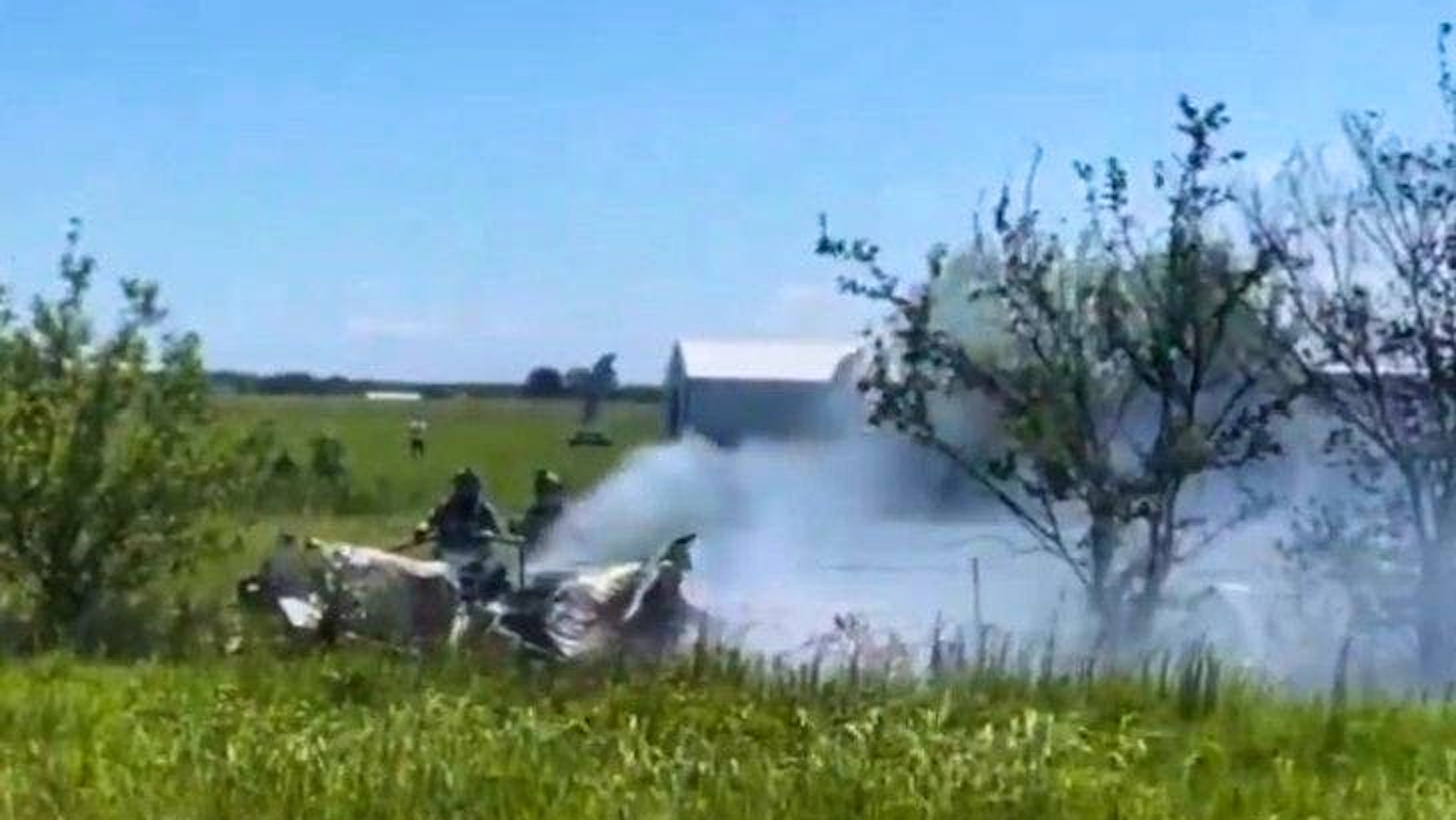 Nach Angaben des Katastrophenschutzes kamen der Pilot und elf Hobby-Fallschirmspringer bei einem Fluzeugabsturz im US-Bundesstaat Missouri ums Leben.
