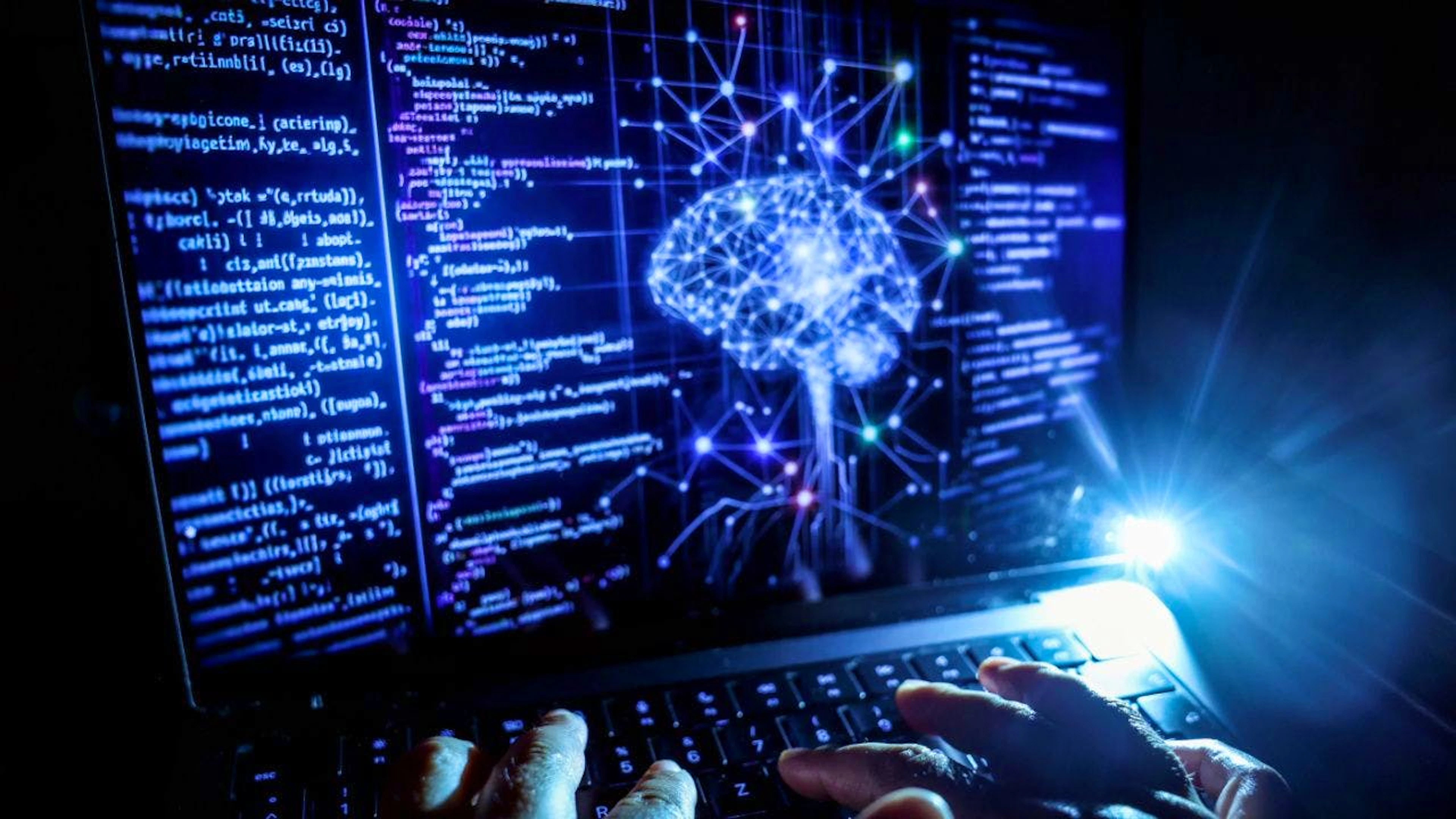 Le professioni più a rischio sono quelle che includono attività ripetitive e componenti digitali e testuali facilmente automatizzabili. (Foto simbolica)