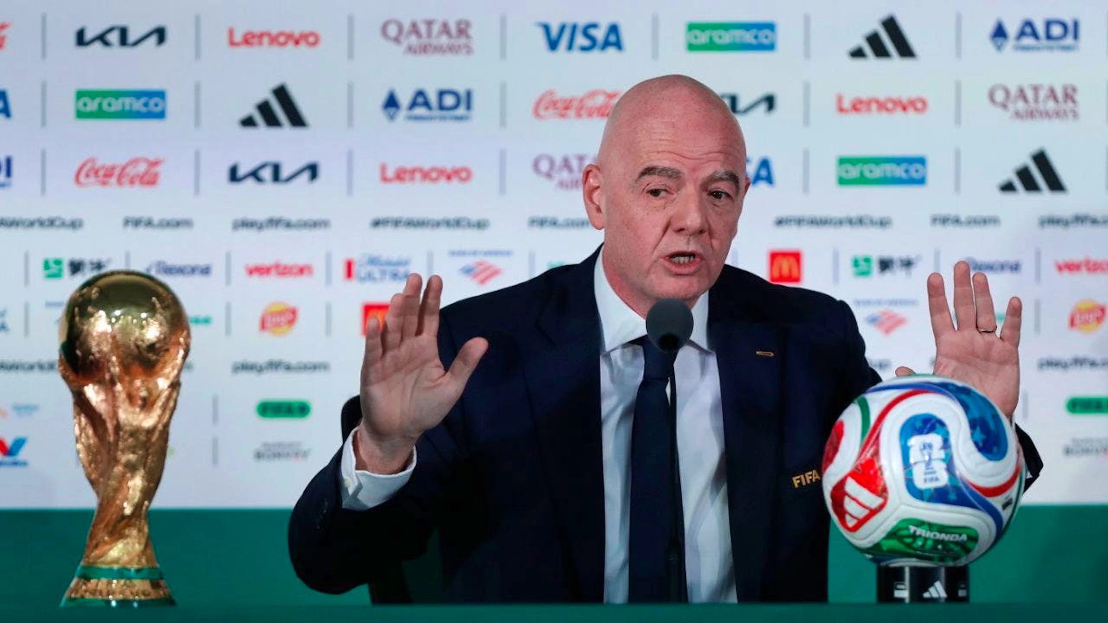 Gianni Infantino a invité le président du FC Lutry à la Coupe du monde en Amérique du Nord.
