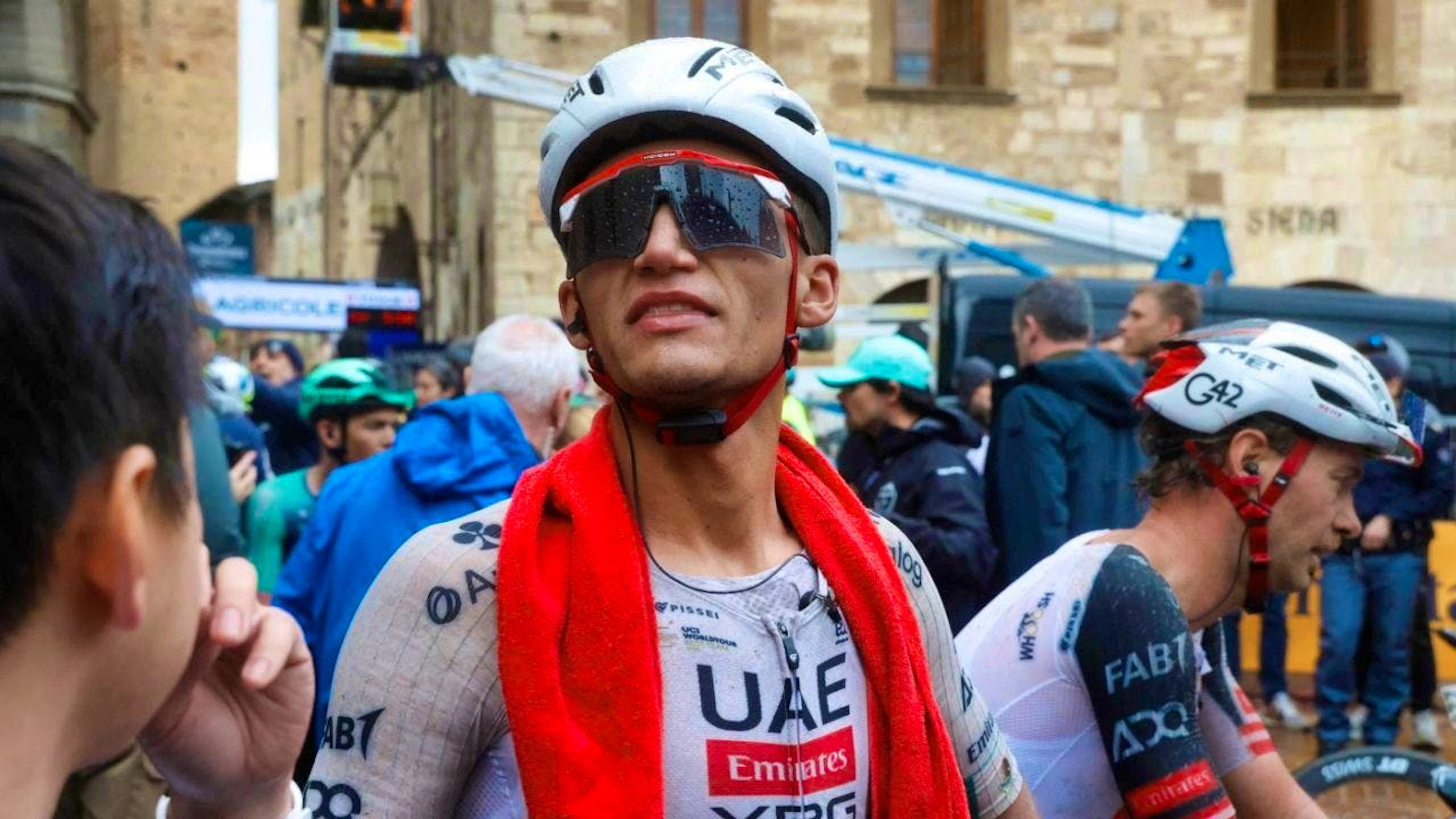 Isaac Del Toro wins the queen stage and the overall classification of the Tour Auvergne-Rhône-Alpes