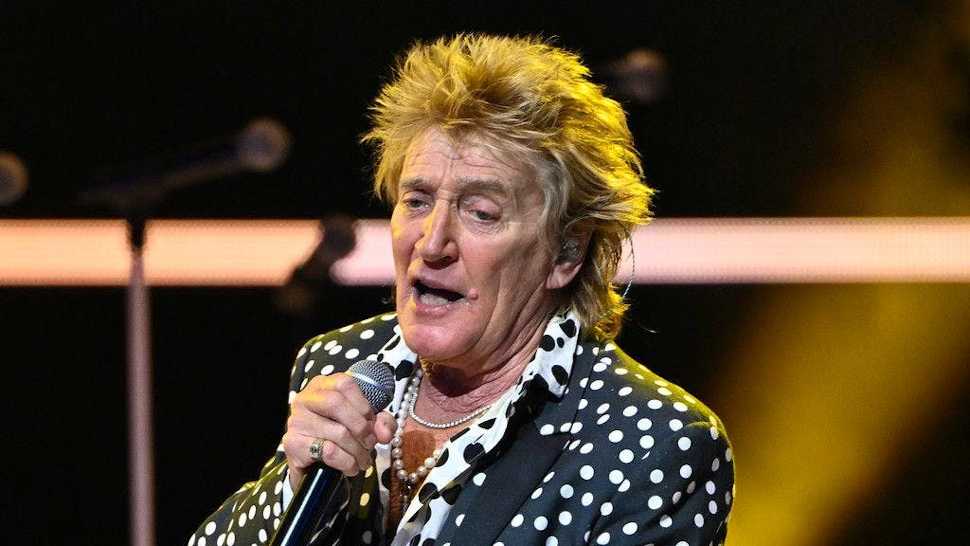Rod Stewart avait annulé à la dernière minute son concert à San Diego, en Californie, en raison d'une laryngite. (Photo d'archives)