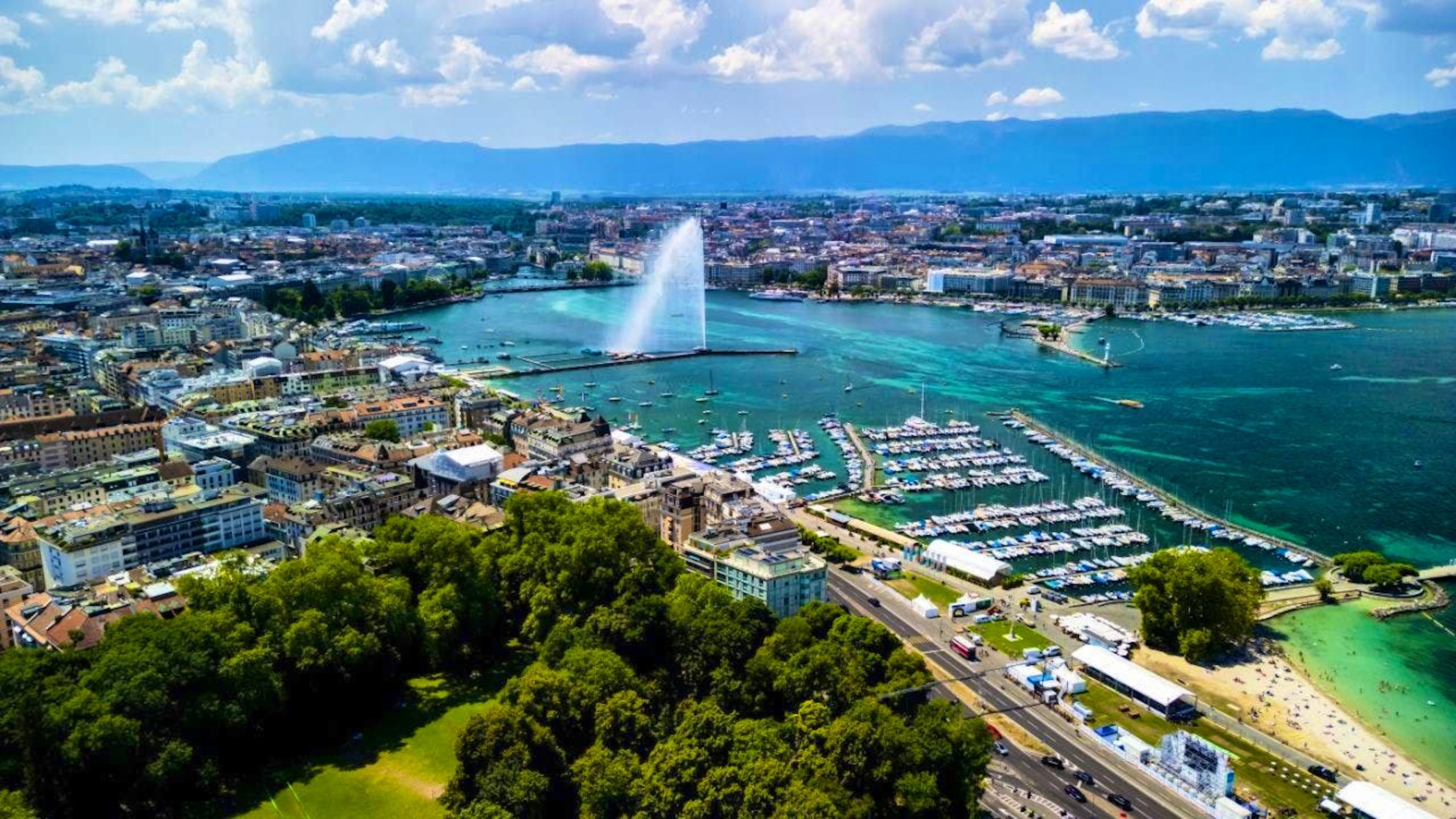 Partly due to unexpected payments from the canton of Geneva (photo), the 2025 federal budget closed better than expected. (File photo)