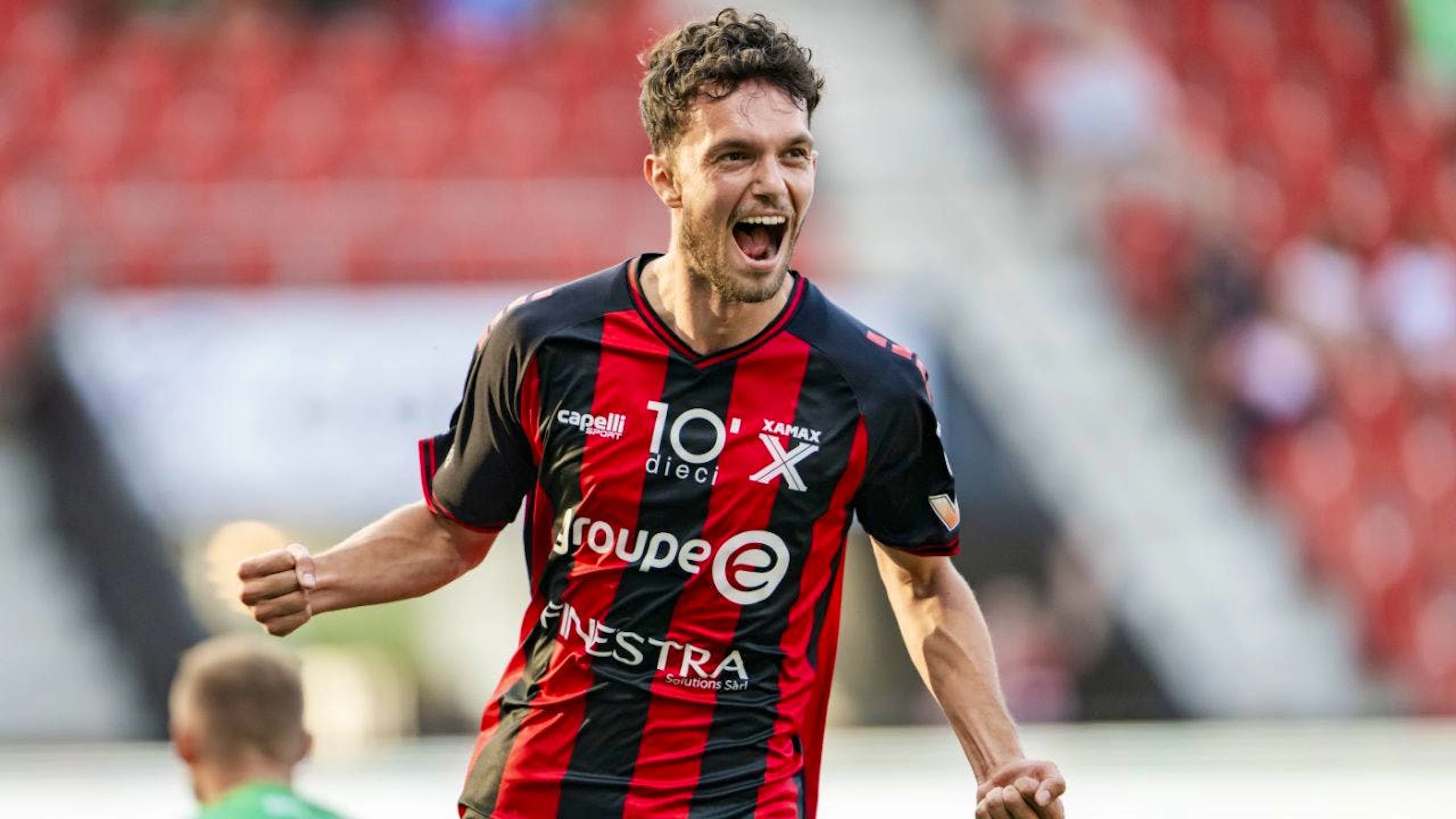 Shkelqim Demhasaj a brillé sous les couleurs de Xamax la saison dernière. Il rejoint Yverdon avec 3 ans de contrat.