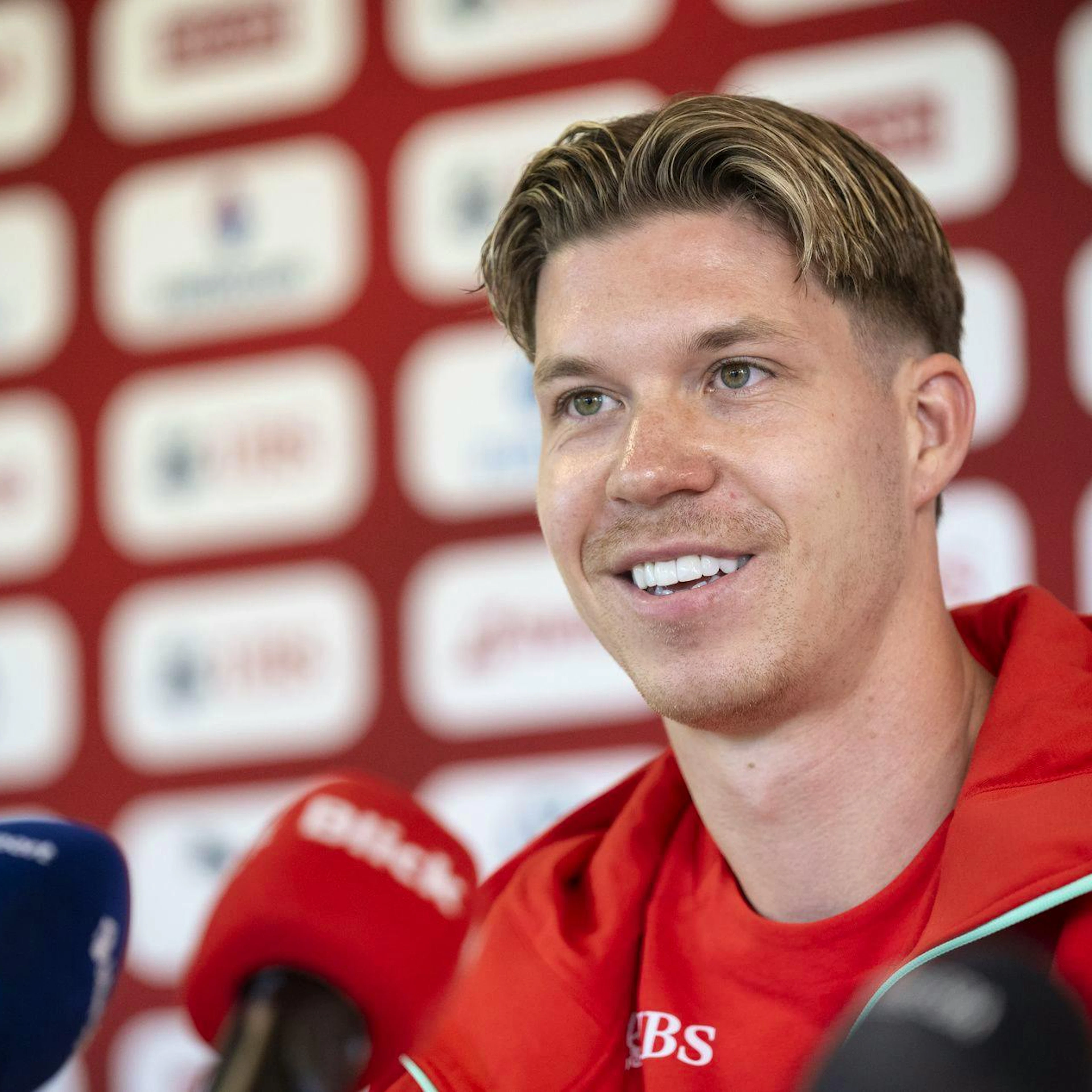 1. Bundesliga lockt