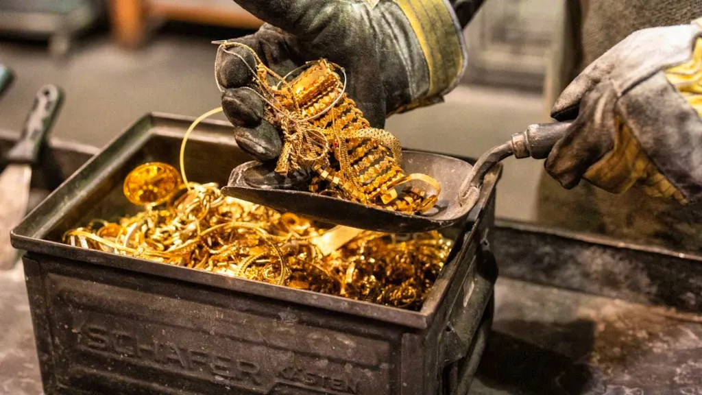 Smugglin Customs investigation uncovers smuggling of 230 kilograms of gold