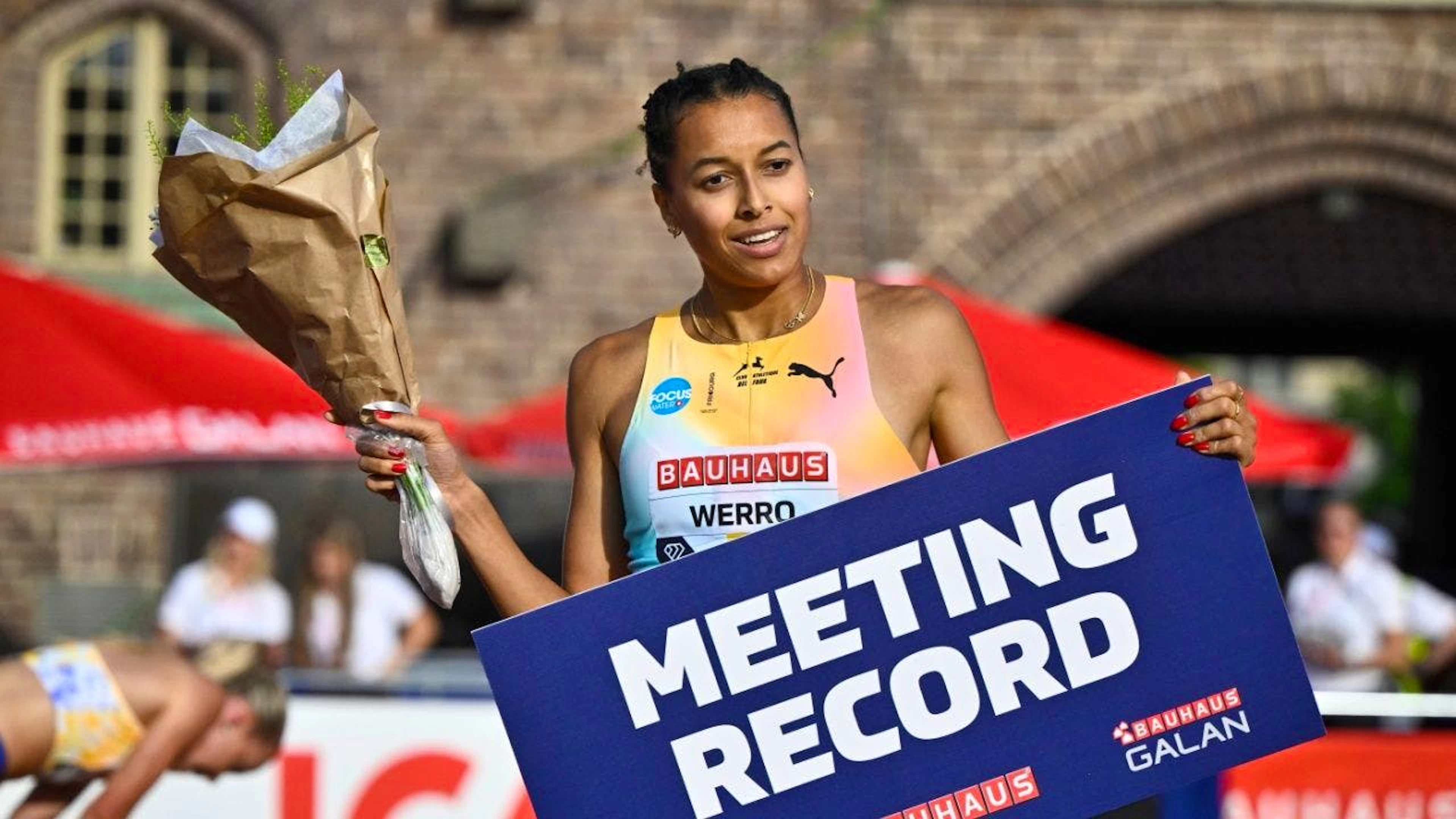 Audrey Werro fera son retour après sa folle performance à Stockholm (3e meilleur temps de l'histoire sur 800m) et affrontera Broeders-Bol pour sa première en extérieur dans la discipline.