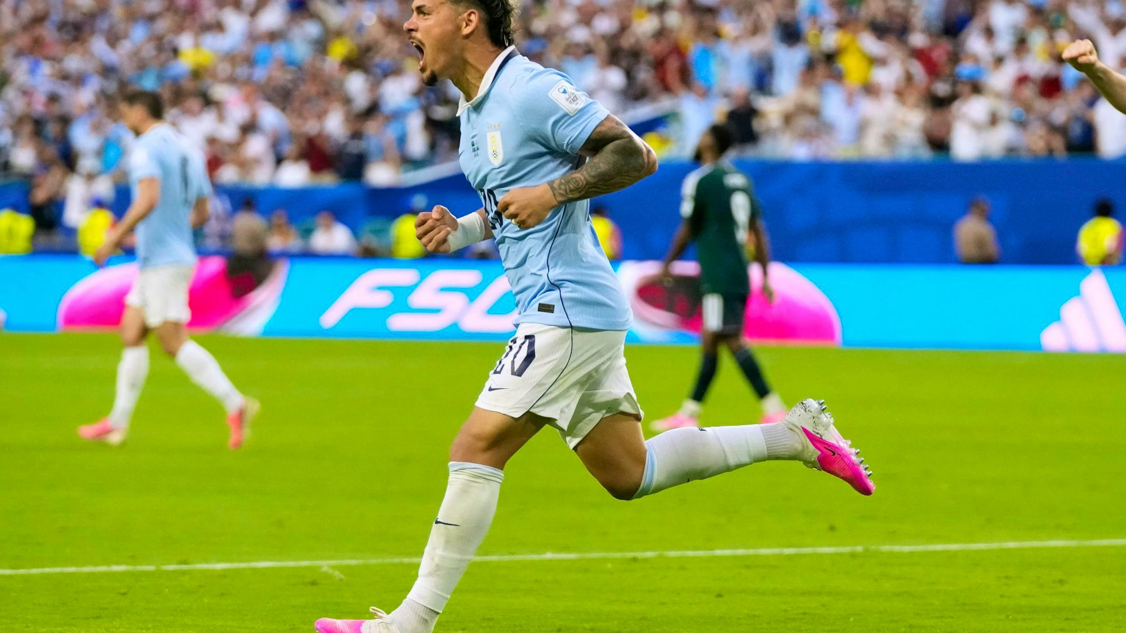 Maxi Araujo rettete Uruguay einen Punkt gegen Saudi-Arabien.