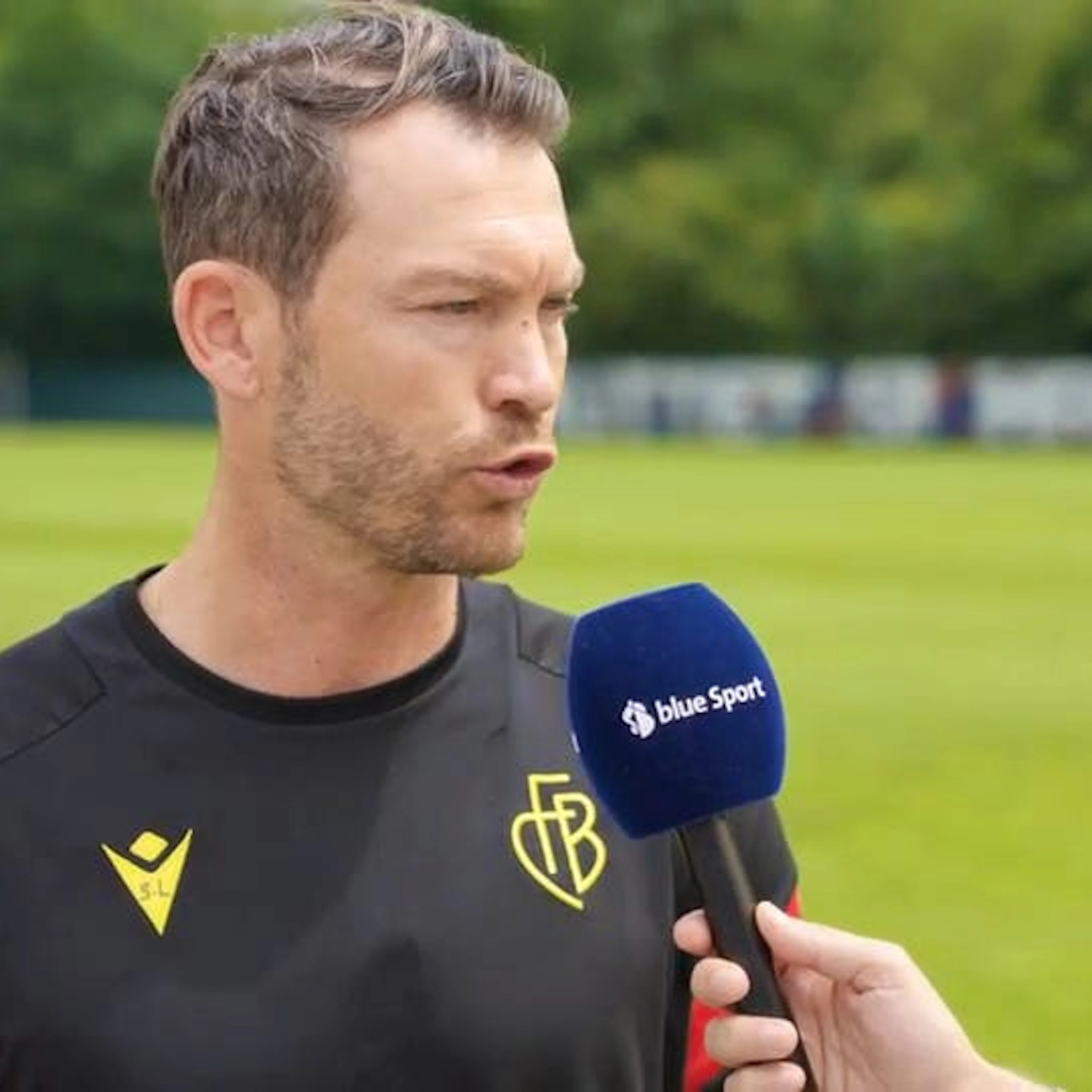 FCB Coach Issues a Challenge