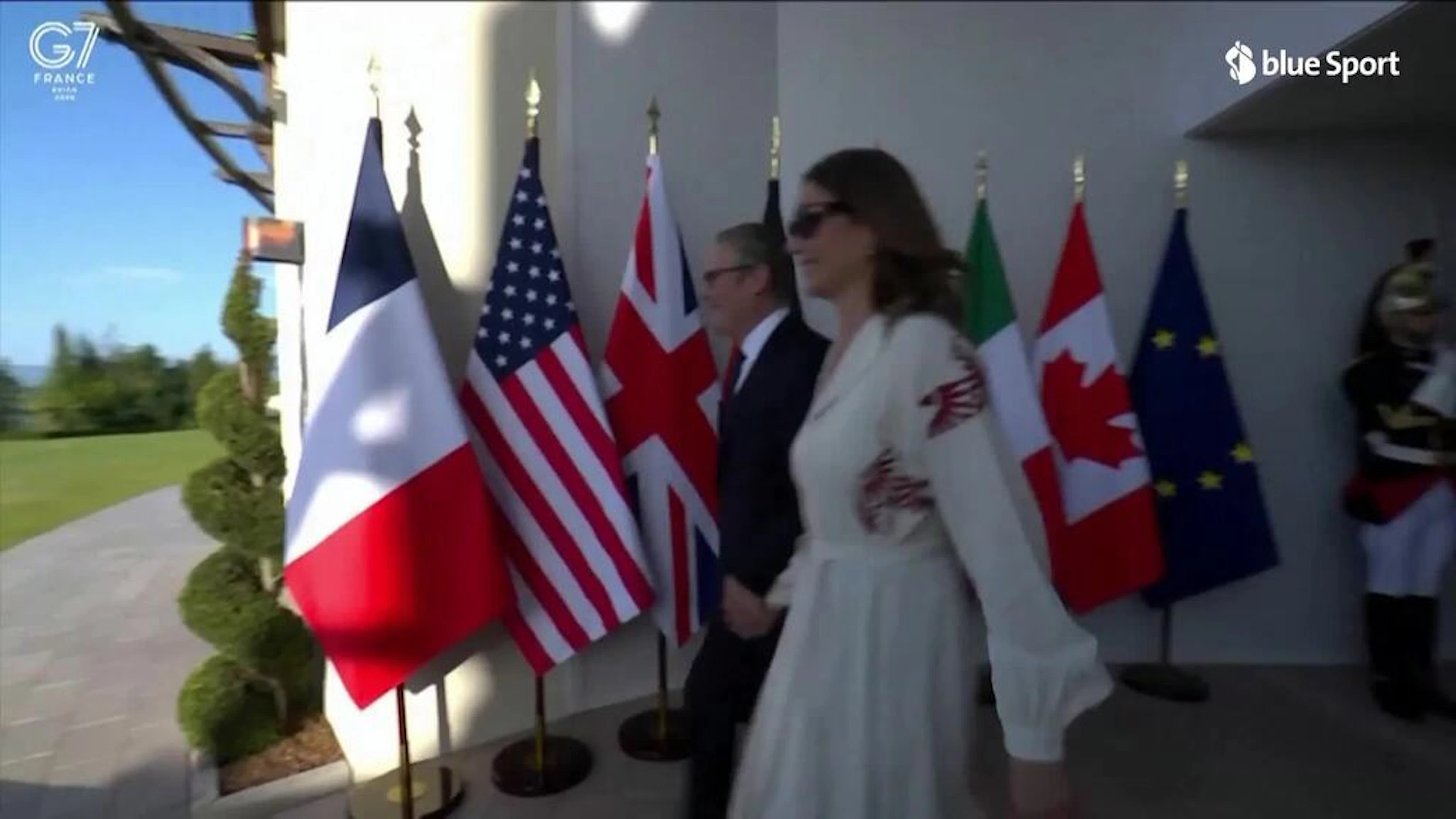 Le couple Macron accueille les dirigeants du G7 