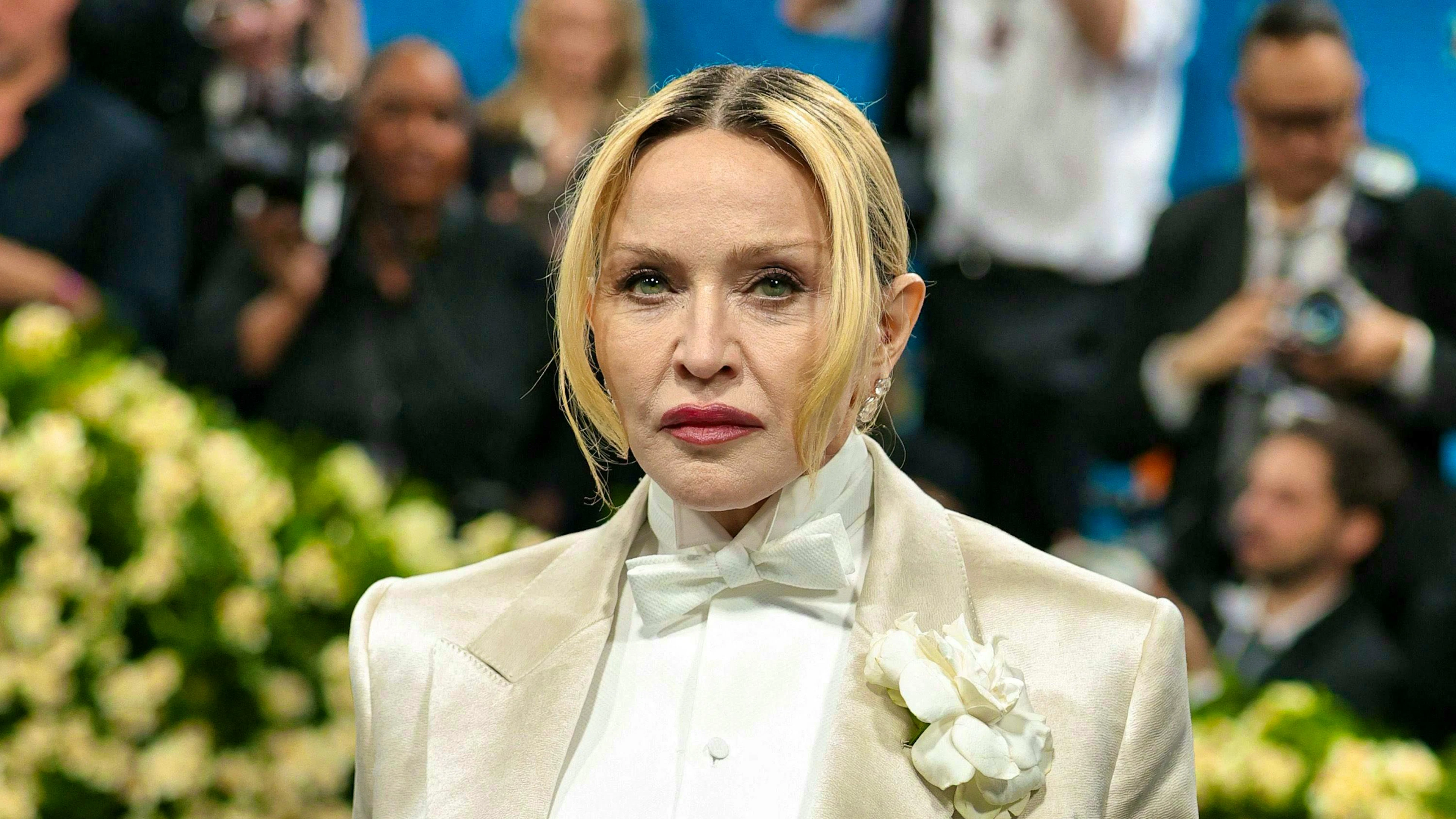 Sex Religion Und Tabubr che Mit Diesen Skandalen Schockierte Madonna sex-religion-und-tabubr-che-mit-diesen-skandalen-schockierte-madonna