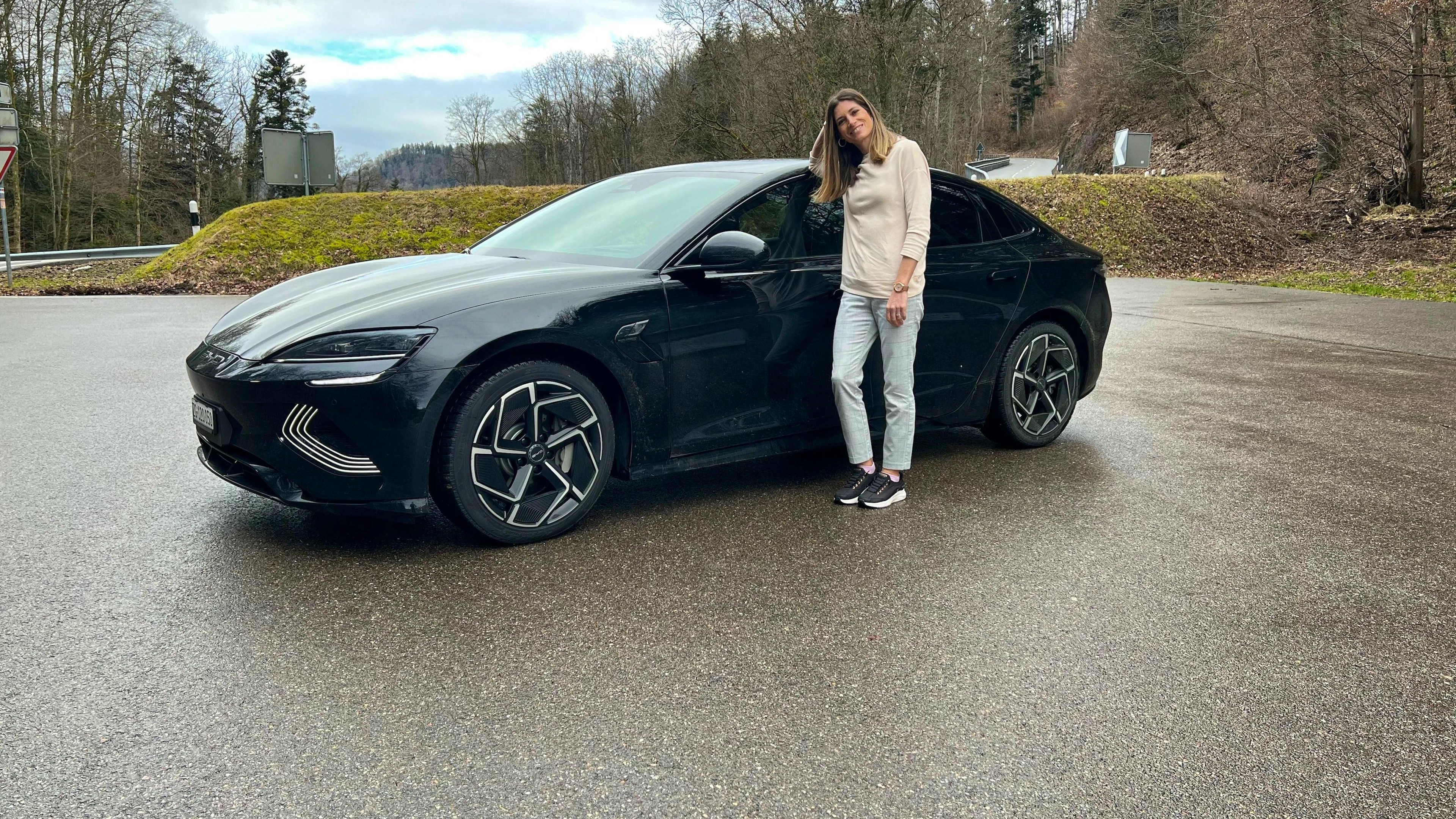Das Gesamtpaket vom BYD Seal überzeugt Cyndie, als Tesla-Killer würde sie ihn aber nicht bezeichnen.