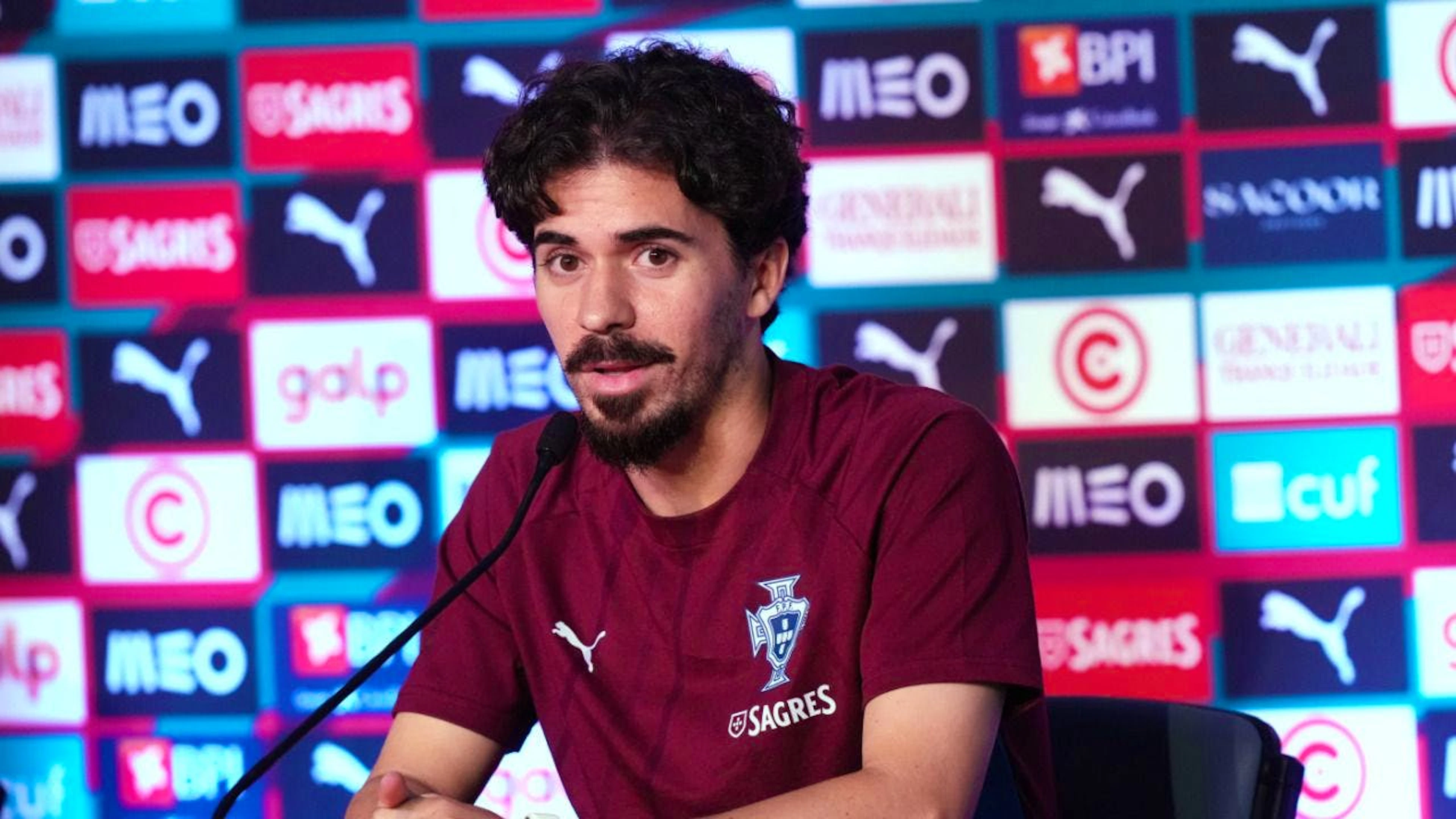 Vitinha, fraîchement sacré en Ligue des champions avec son coéquipier Joao Neves au PSG, est l'une des pièces maîtresses du Portugal.