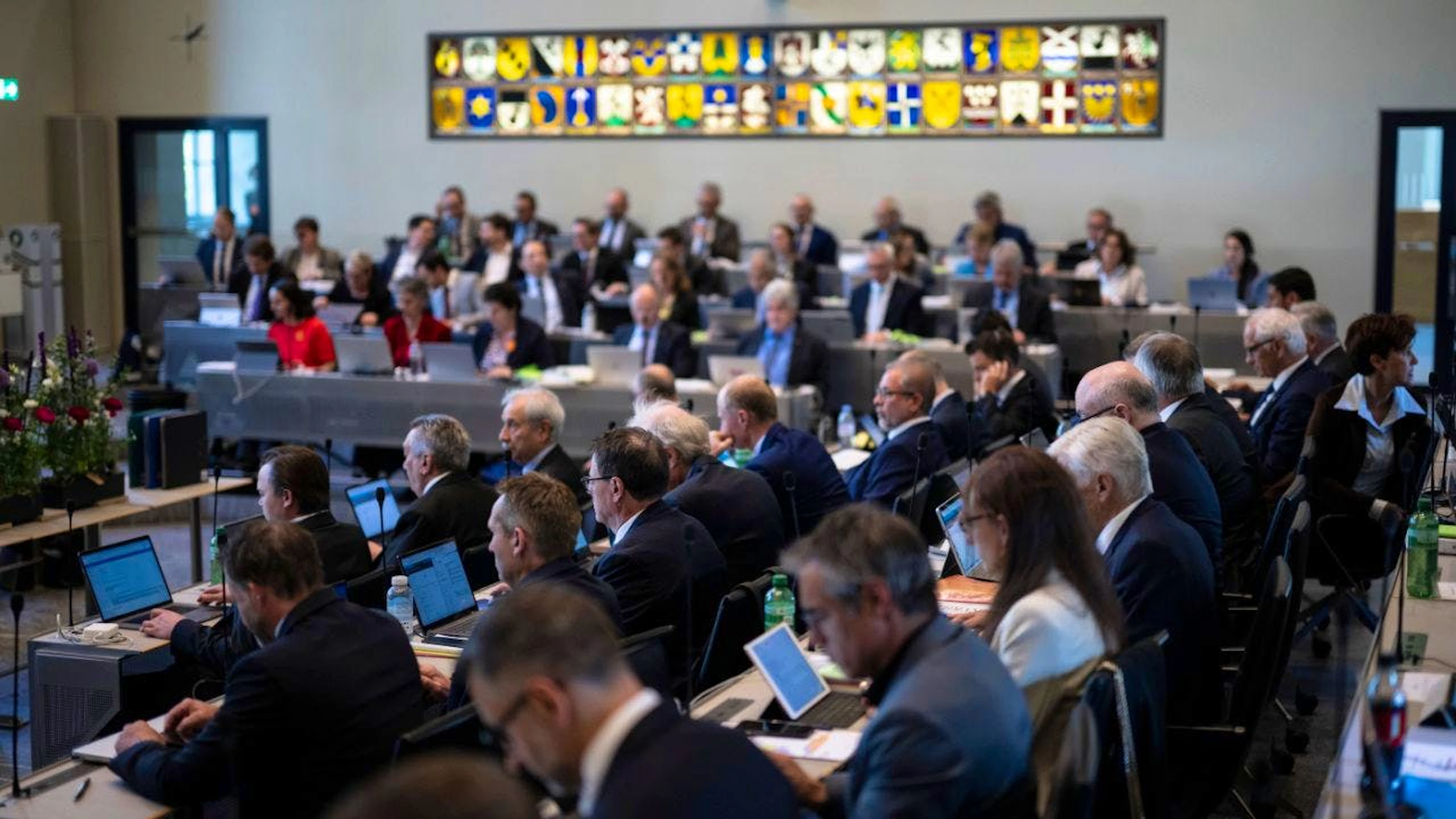Dopo quattro anni termina il lavoro del Gran Consiglio in questa formazione. Da agosto faranno il loro ingresso 44 nuovi deputati e deputate.