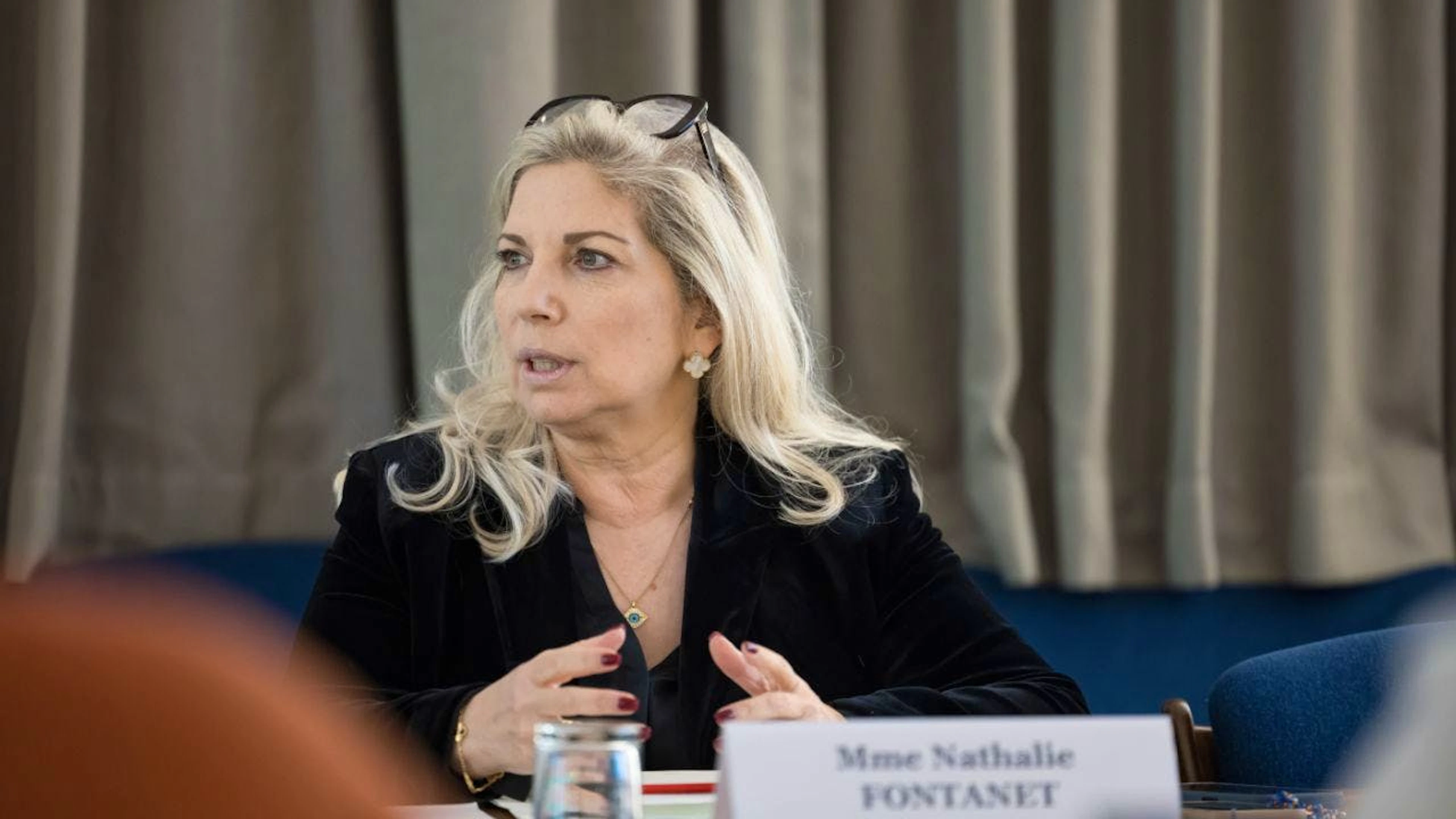 La conseillère d'Etat genevoise Nathalie Fontanet affirme qu'il faut encore préciser des chiffrages et l'opérationnalité de certaines mesures du rapport Zuin avant peut-être de les reprendre (archives).