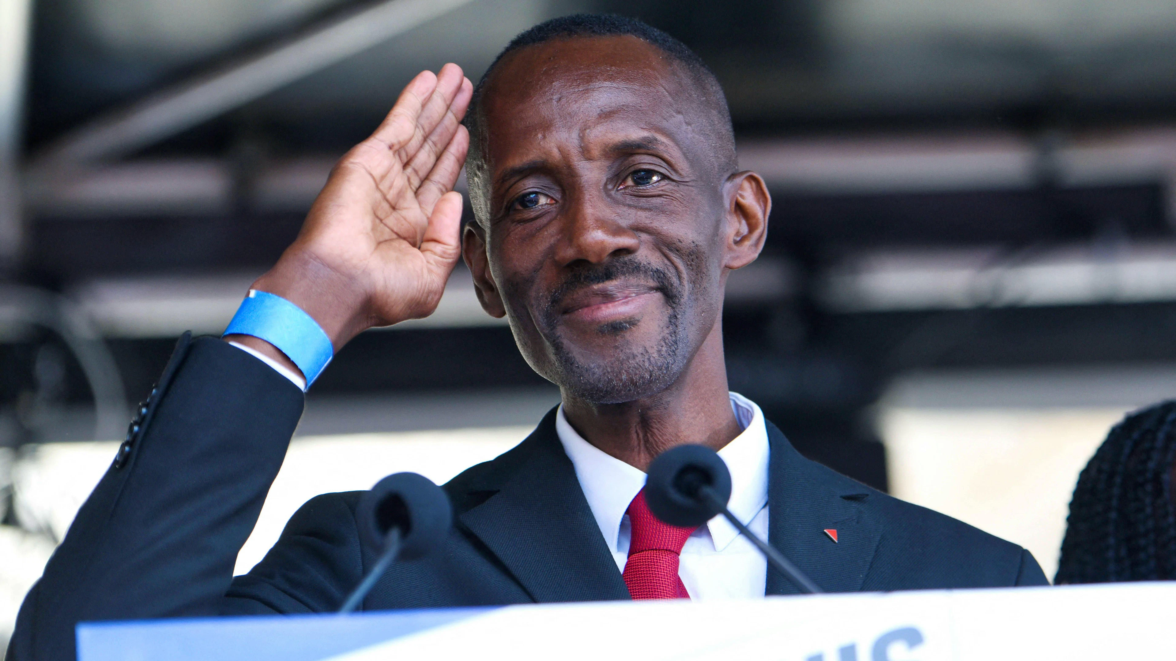 Bally Bagayoko, a expliqué qu’il trouvait «légitime de pouvoir siffler la Marseillaise» dans les stades de football.
