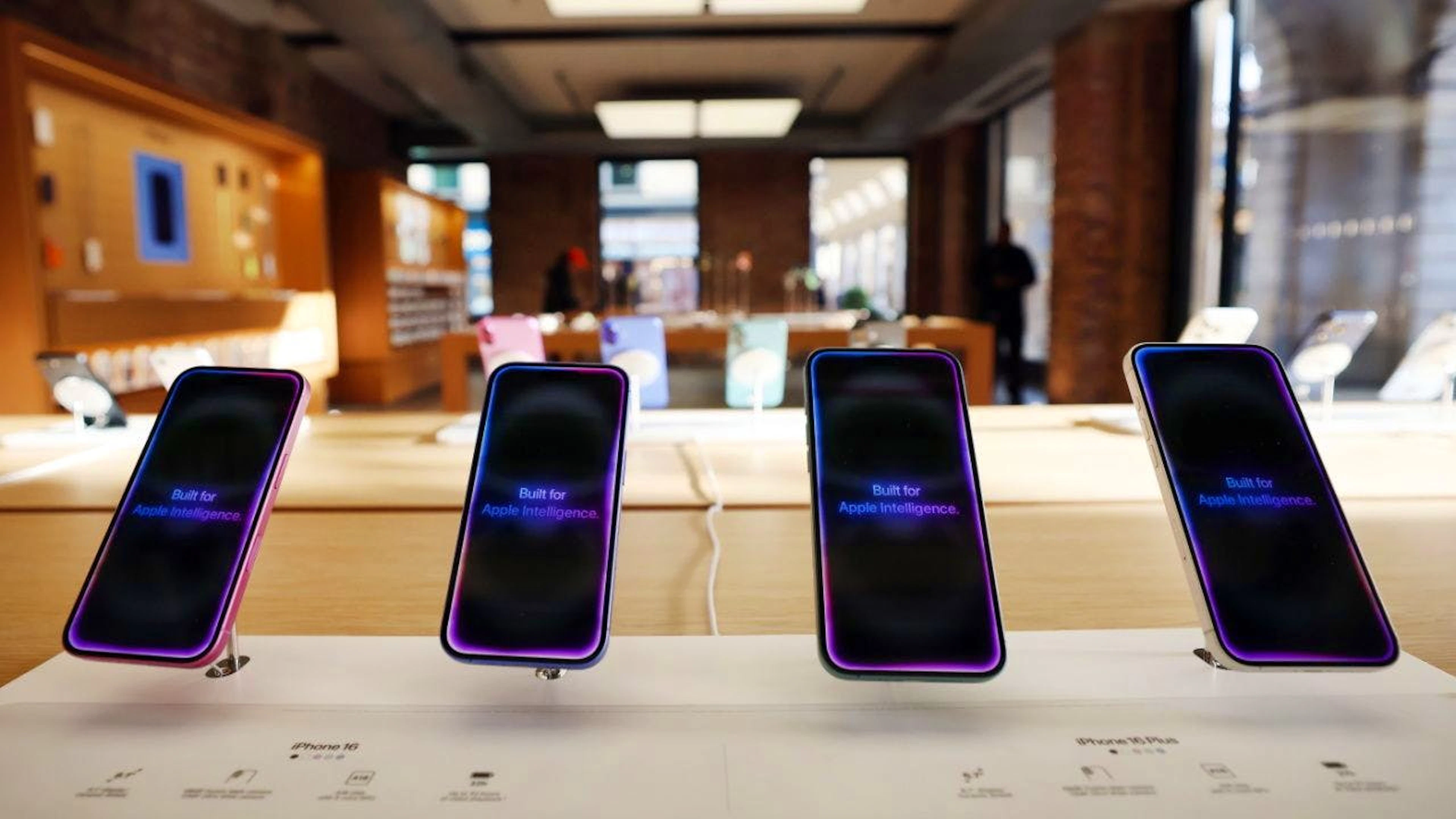 Le prix des Iphone va augementer en raison du boom de l'IA, selon le patron d'Apple.