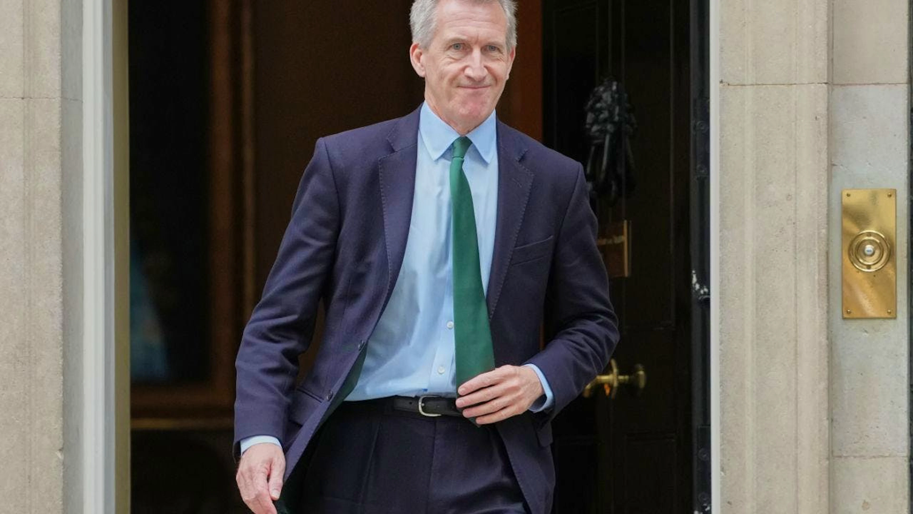 ARCHIV – Der neue britische Verteidigungsminister Dan Jarvis. Foto: Kin Cheung/AP/dpa/Archivbild
