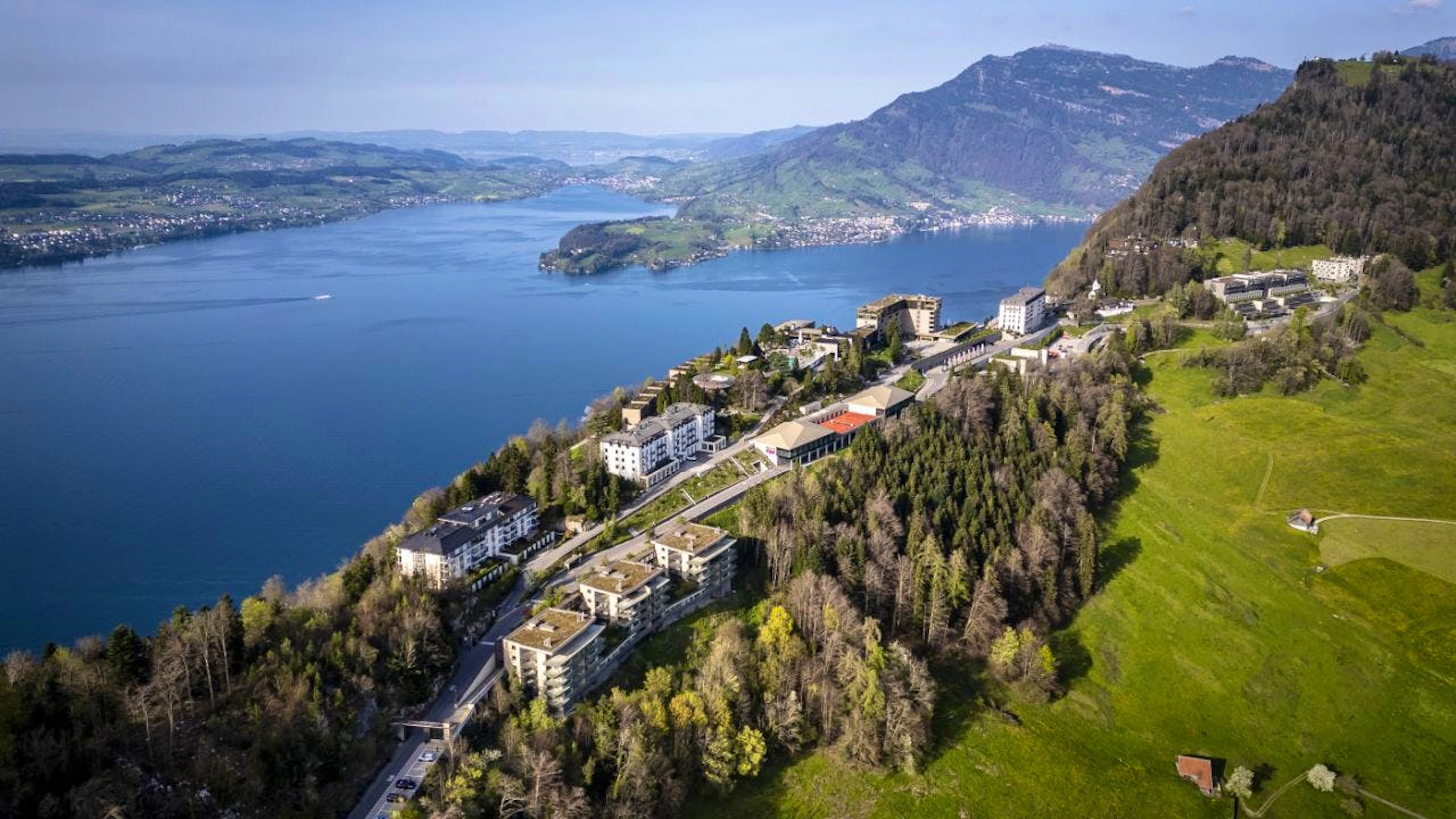 L'incontro di domani nel canton Nidvaldo è sempre previsto malgrado la firma sia già avvenuta.