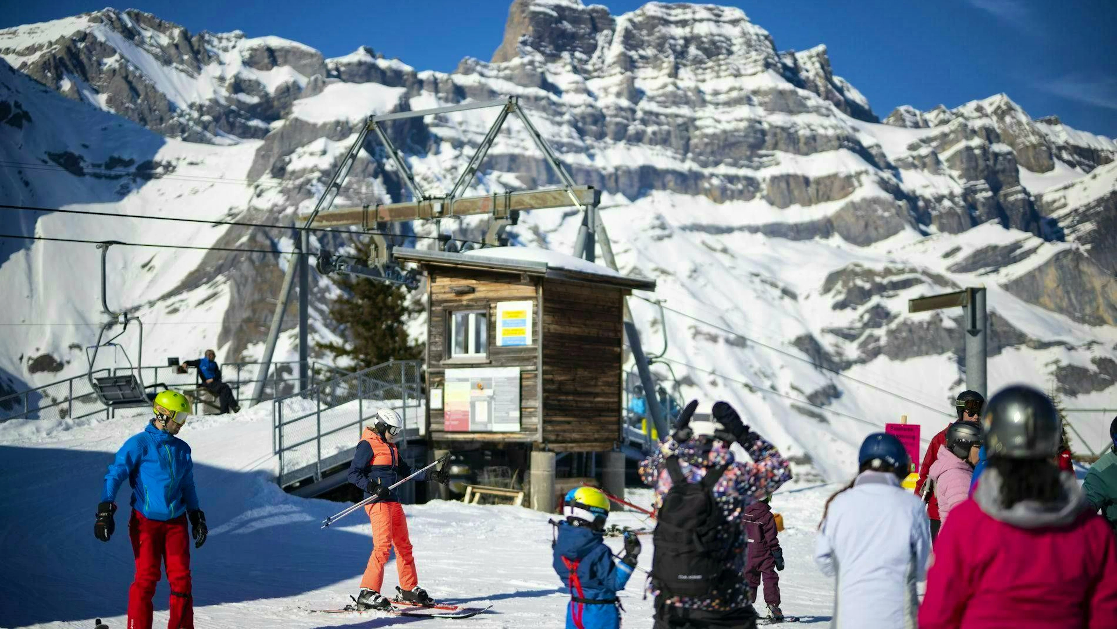 «Braunwald liegt bald am Boden» – Glarner Bergdorf rebelliert gegen Ski-Aus