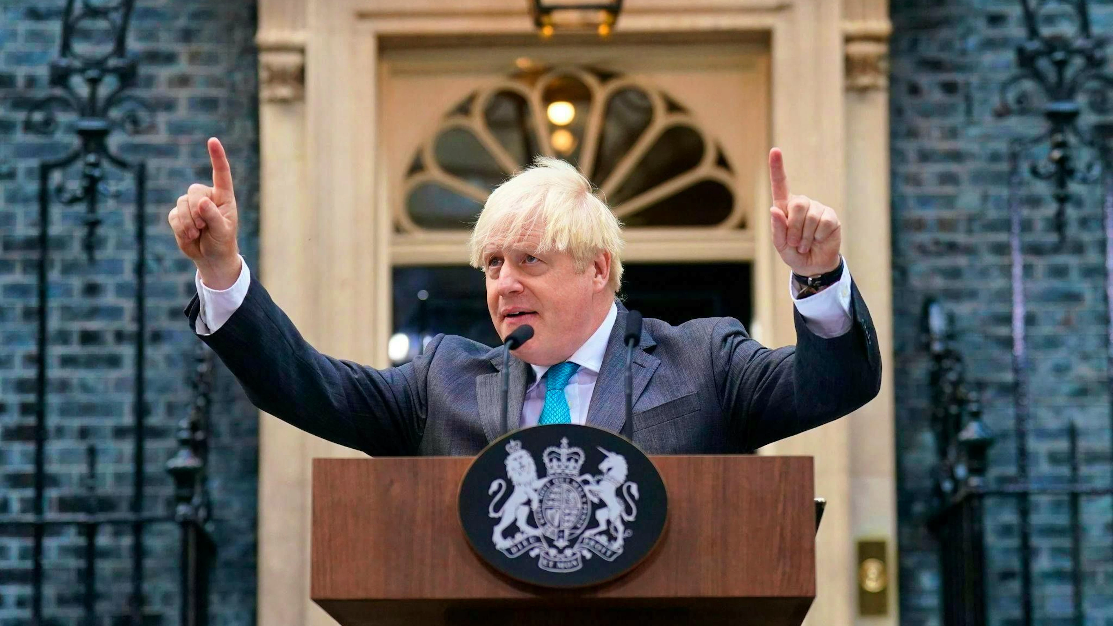 At least he managed to stay in office for more than three years: former British Prime Minister Boris Johnson.