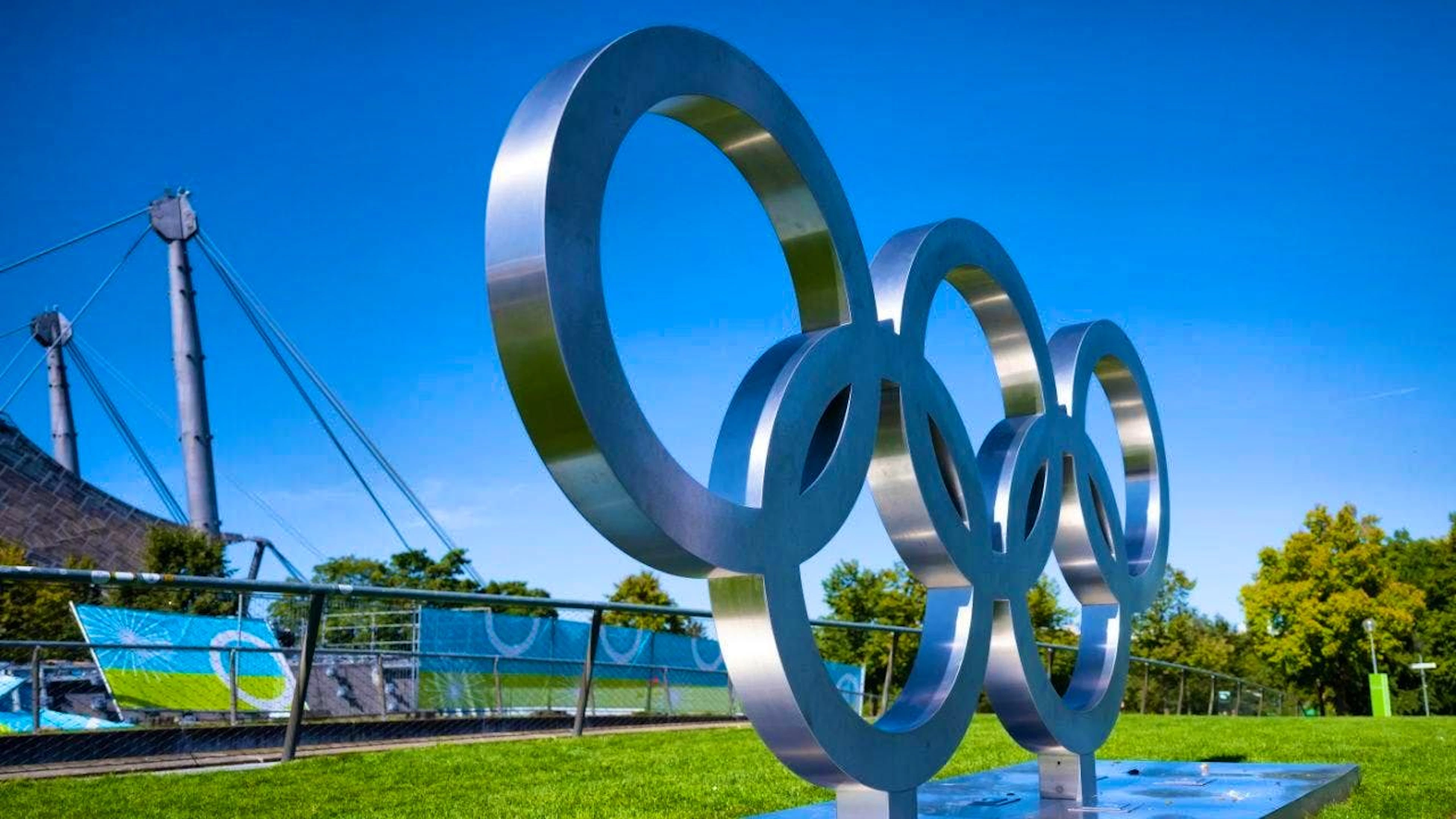 If the 2038 Winter Olympics are held in Switzerland, the Federal Council intends to support them with up to 200 million Swiss francs. It remains committed to this plan following the consultation process. (File photo)