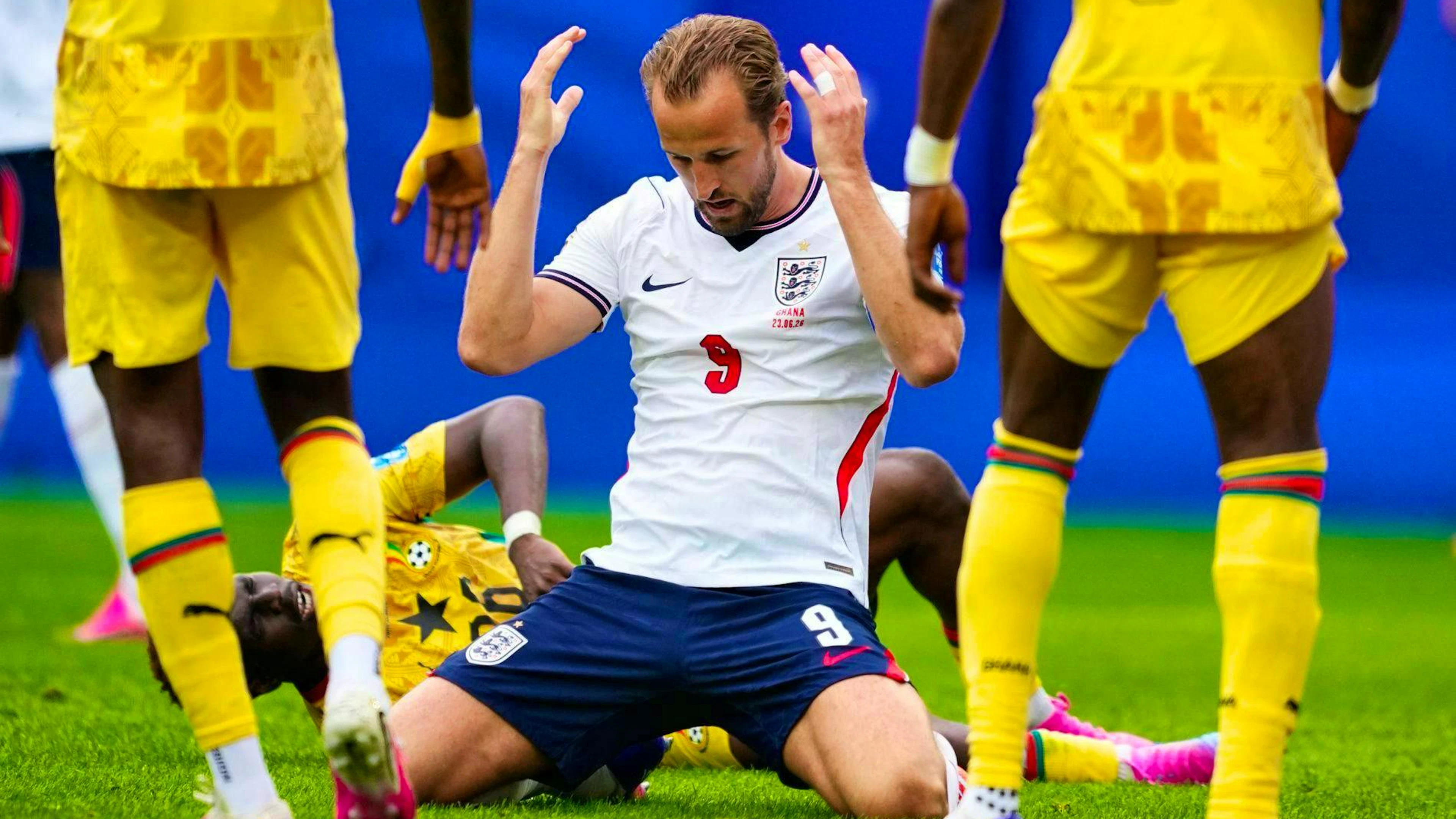 England Struggles Against Ghana's Defense
