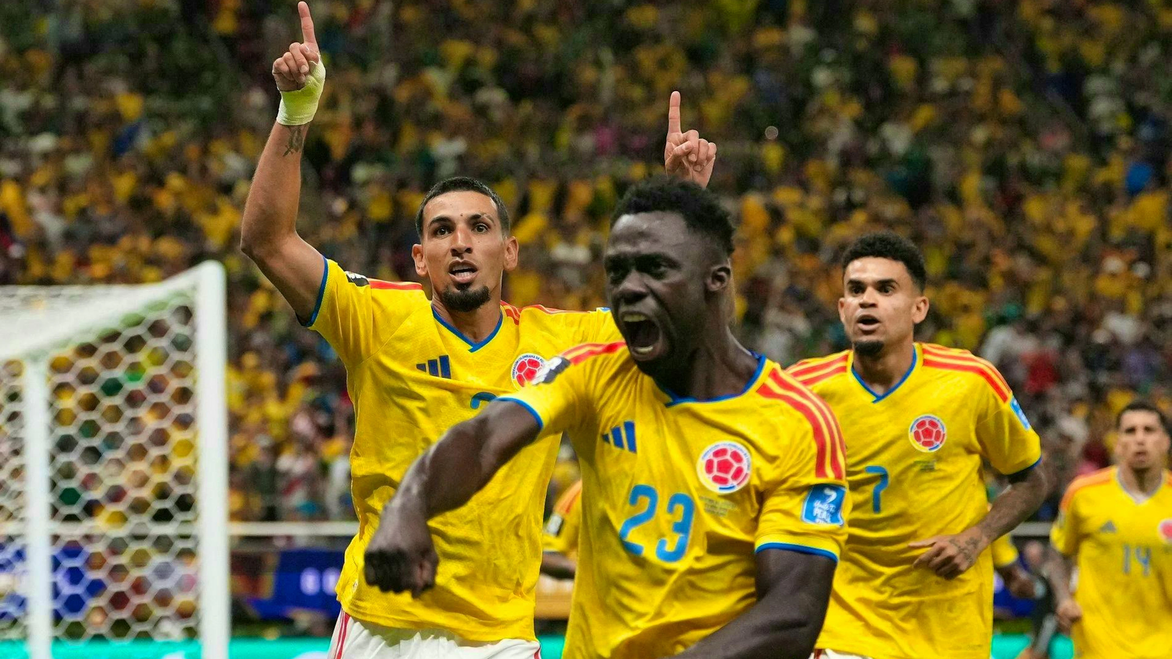 Daniel Muñoz (left) is the match-winner for Colombia.