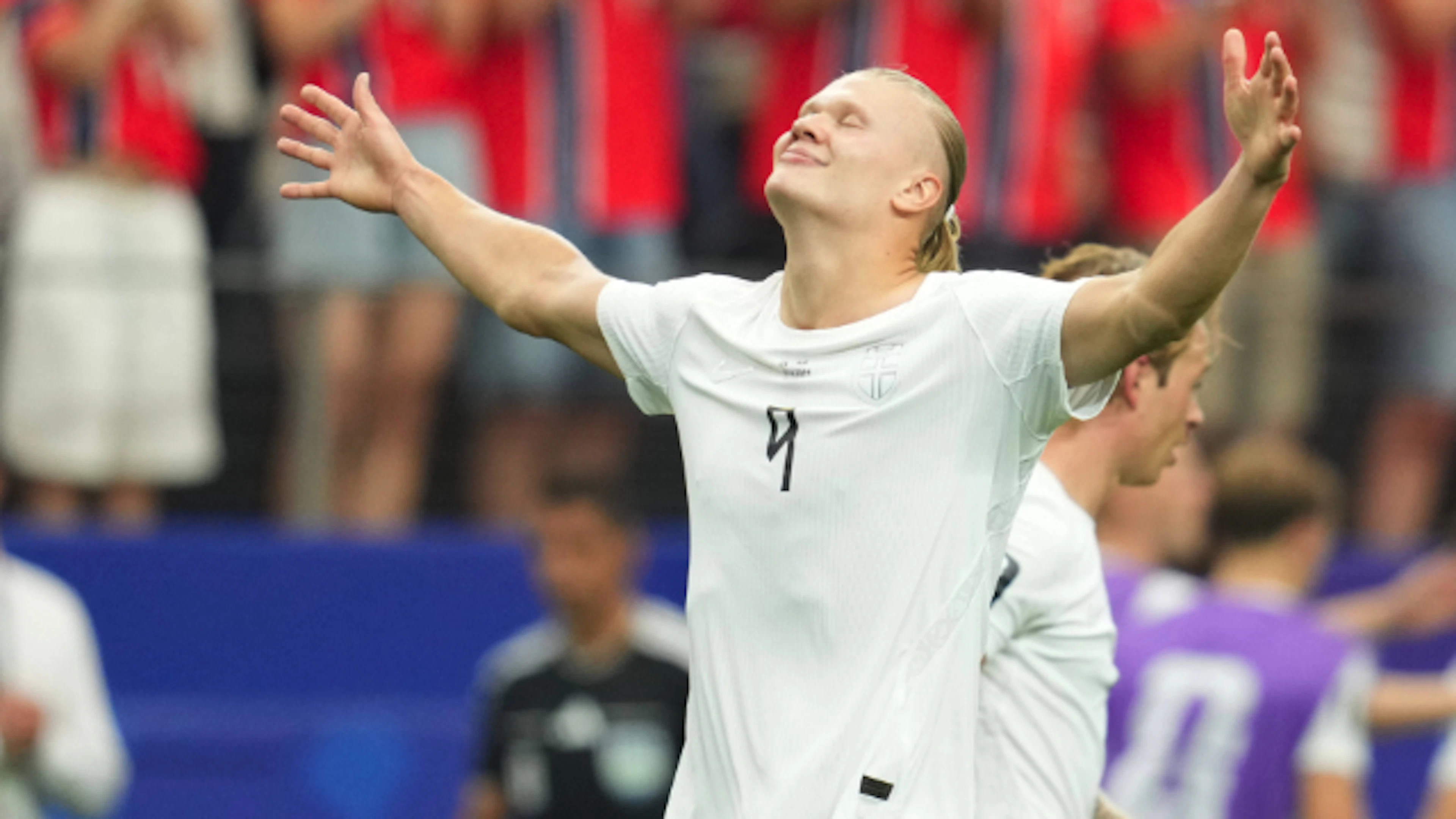 Erling Braut Haaland trifft zum 2:1-Endstand.