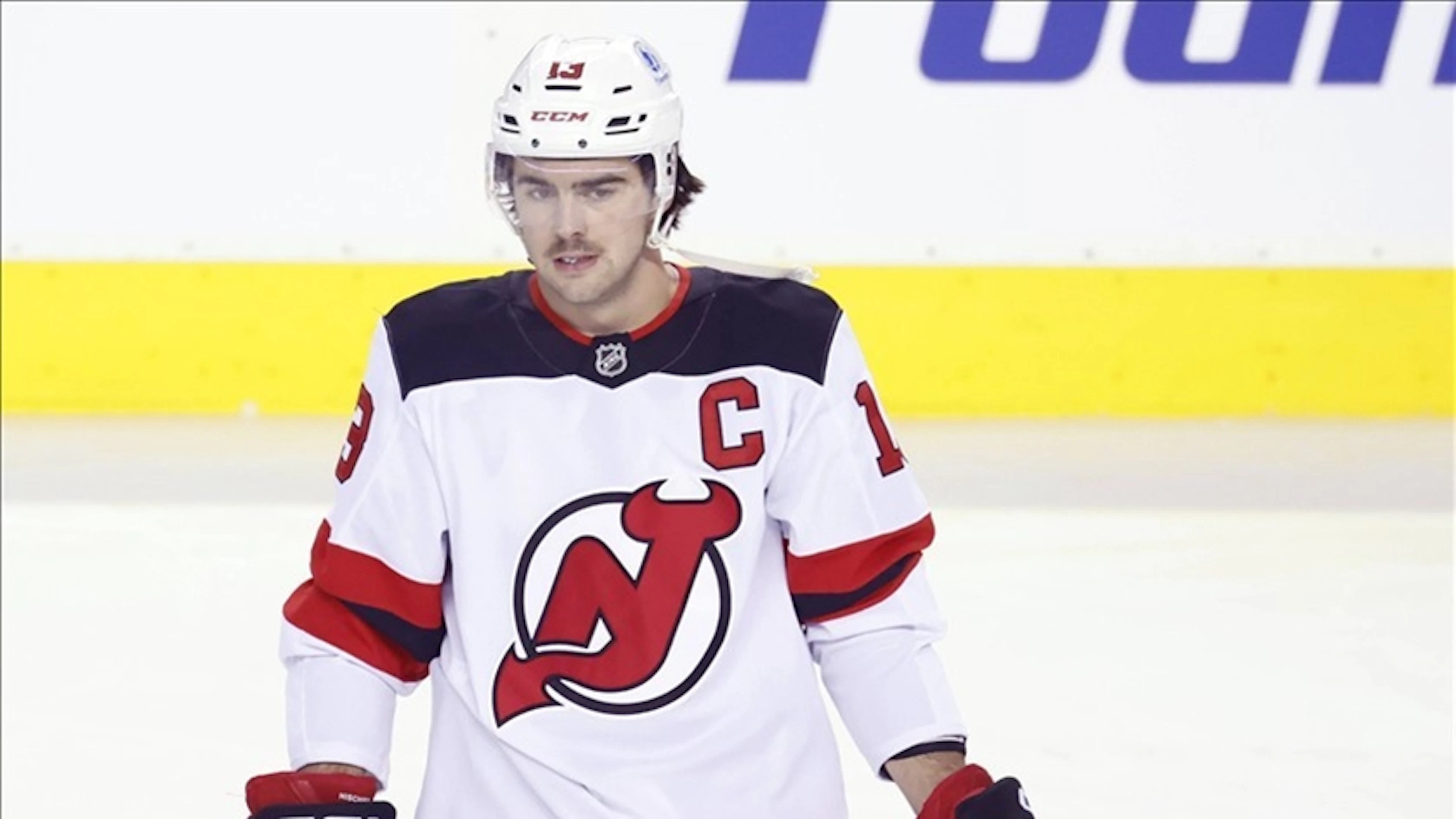 Hischier rinnova per 5 anni con i New Jersey Devil