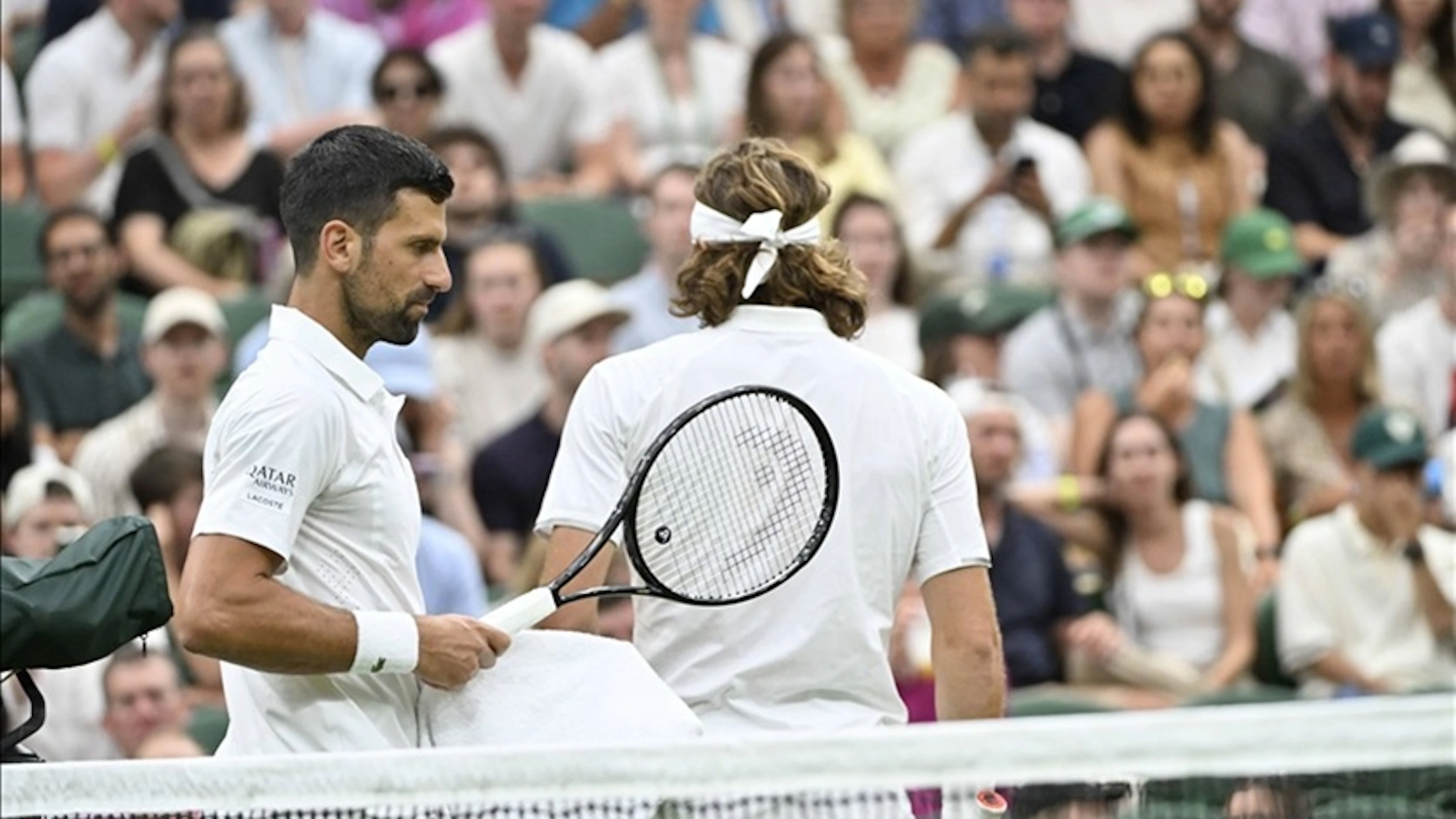 Djokovic supera Tsitsipas