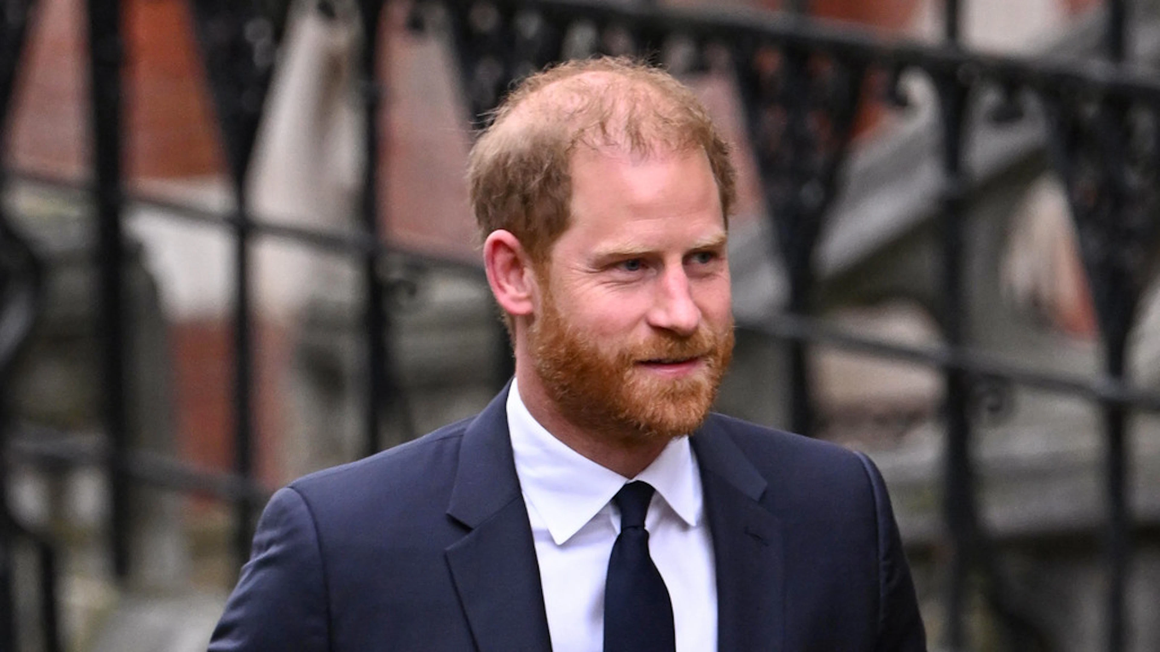 Le prince Harry sans son épouse et ses enfants à Londres