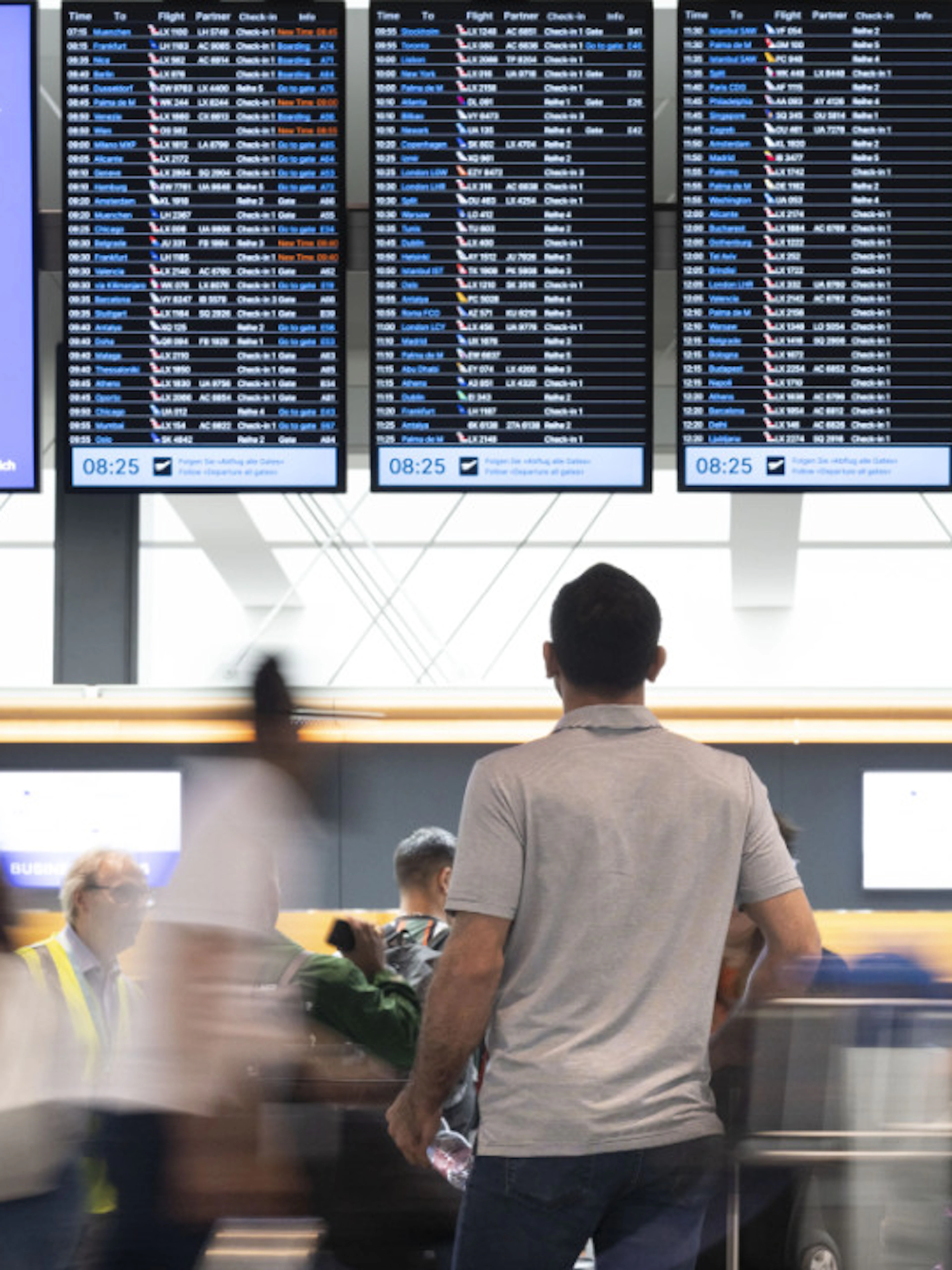 Ecco le 7 regole più importanti per chi deve partire in aereo per le vacanze
