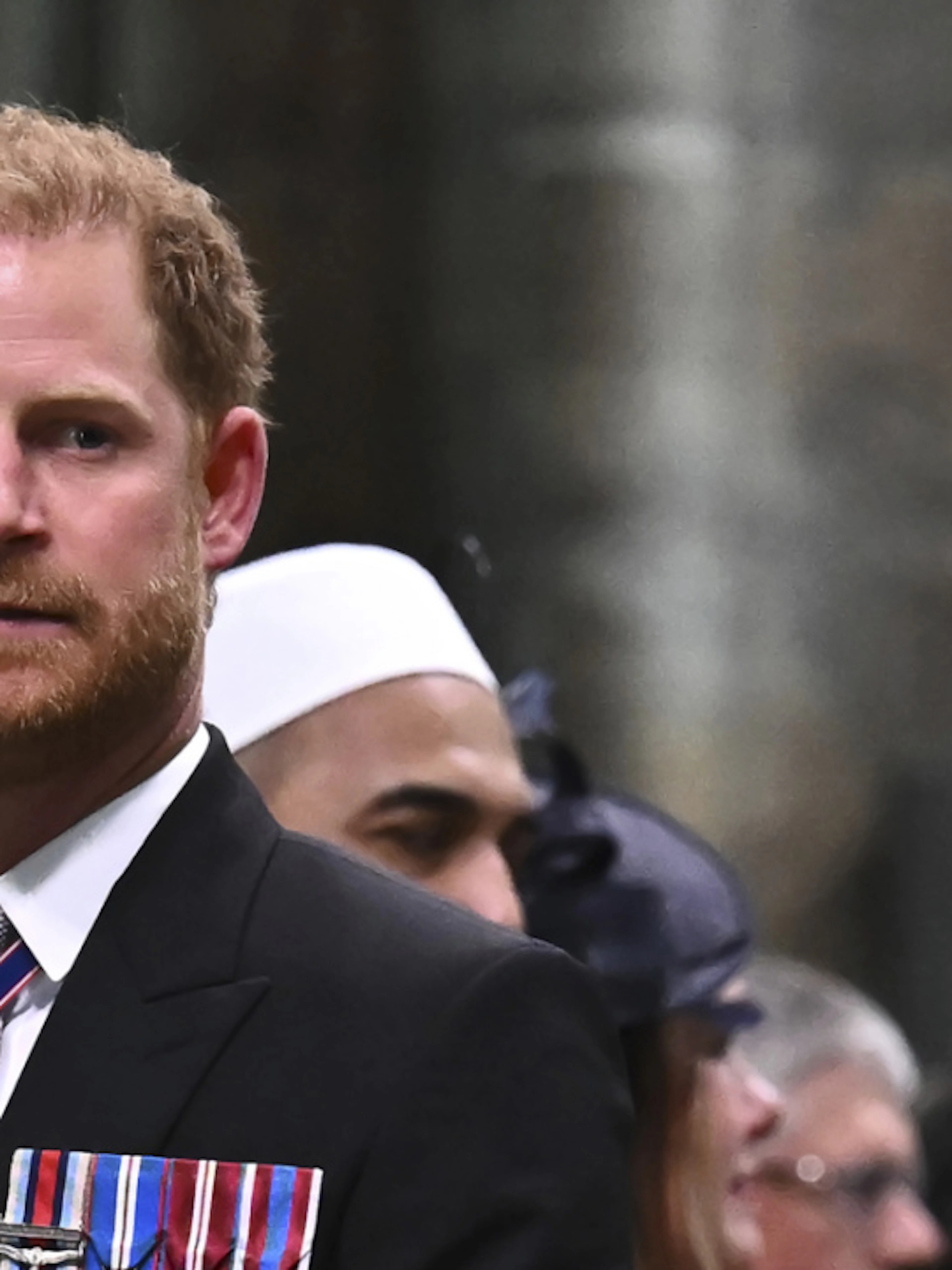 Disgelo tra Harry e Carlo, il principe sarà ospite a Buckingham Palace?