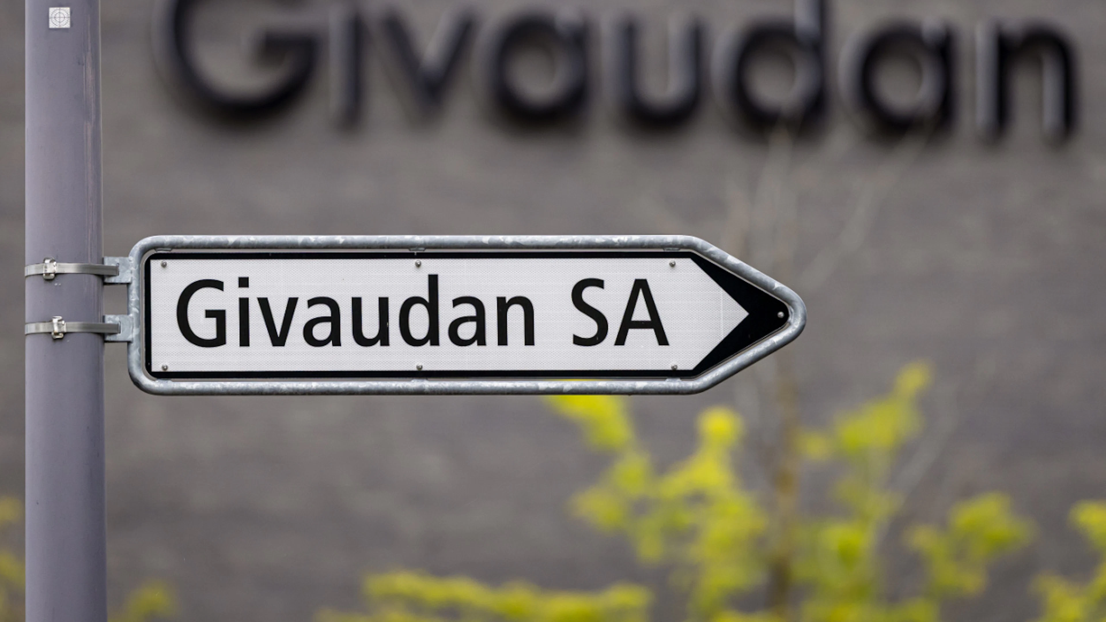 Givaudan prend une participation dans Microcaps