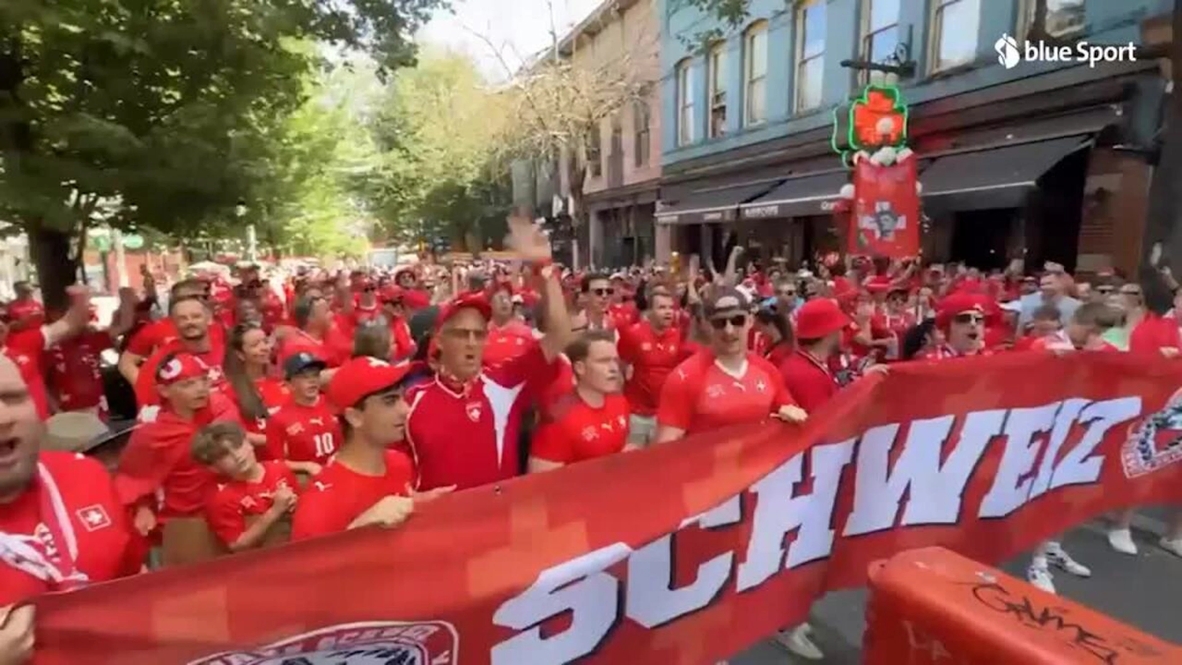 Anche i tifosi elvetici si fanno sentire