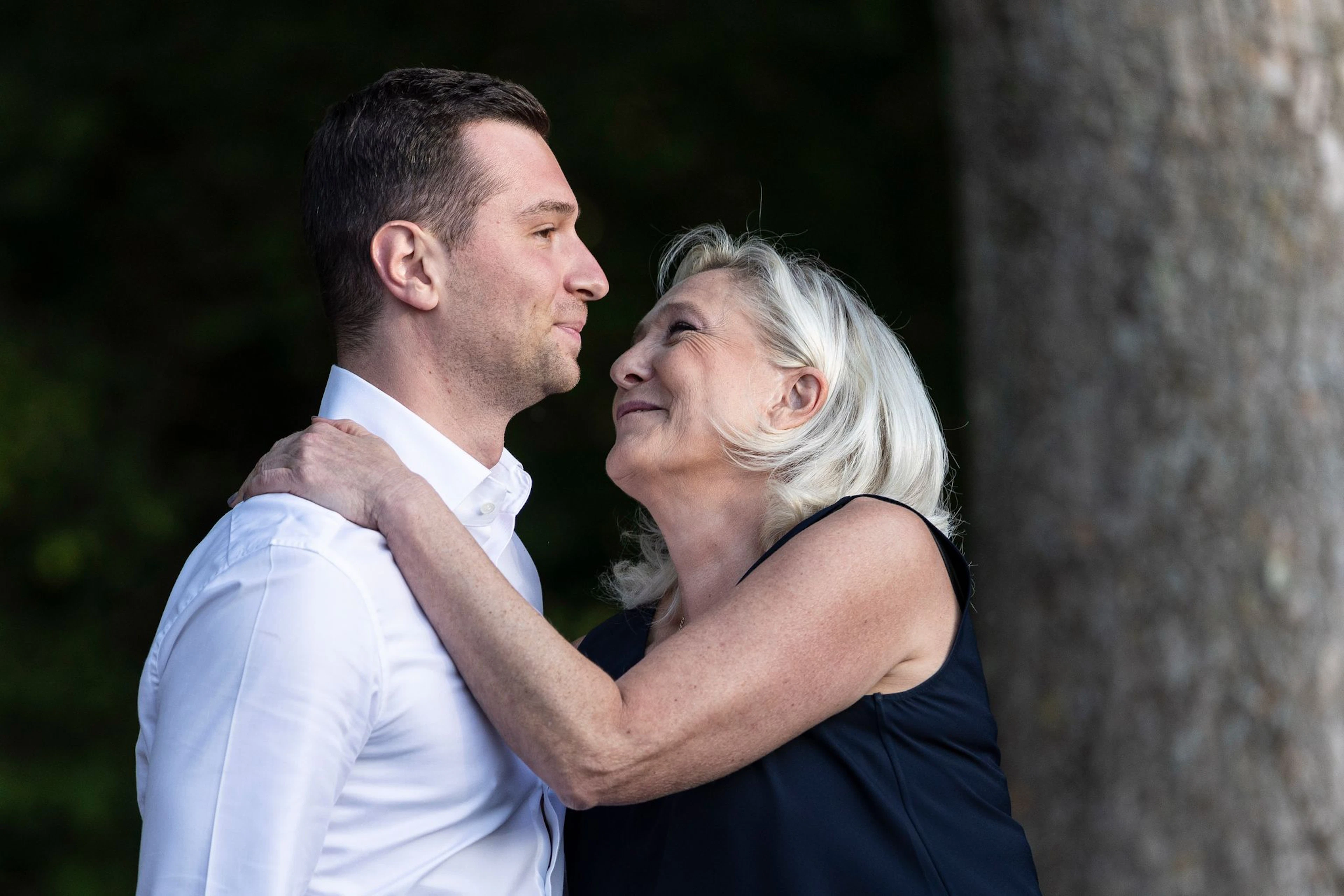 Sollte Le Pen die Kandidatur verwehrt bleiben, dürfte Parteichef Jordan Bardella ins Rennen steigen.