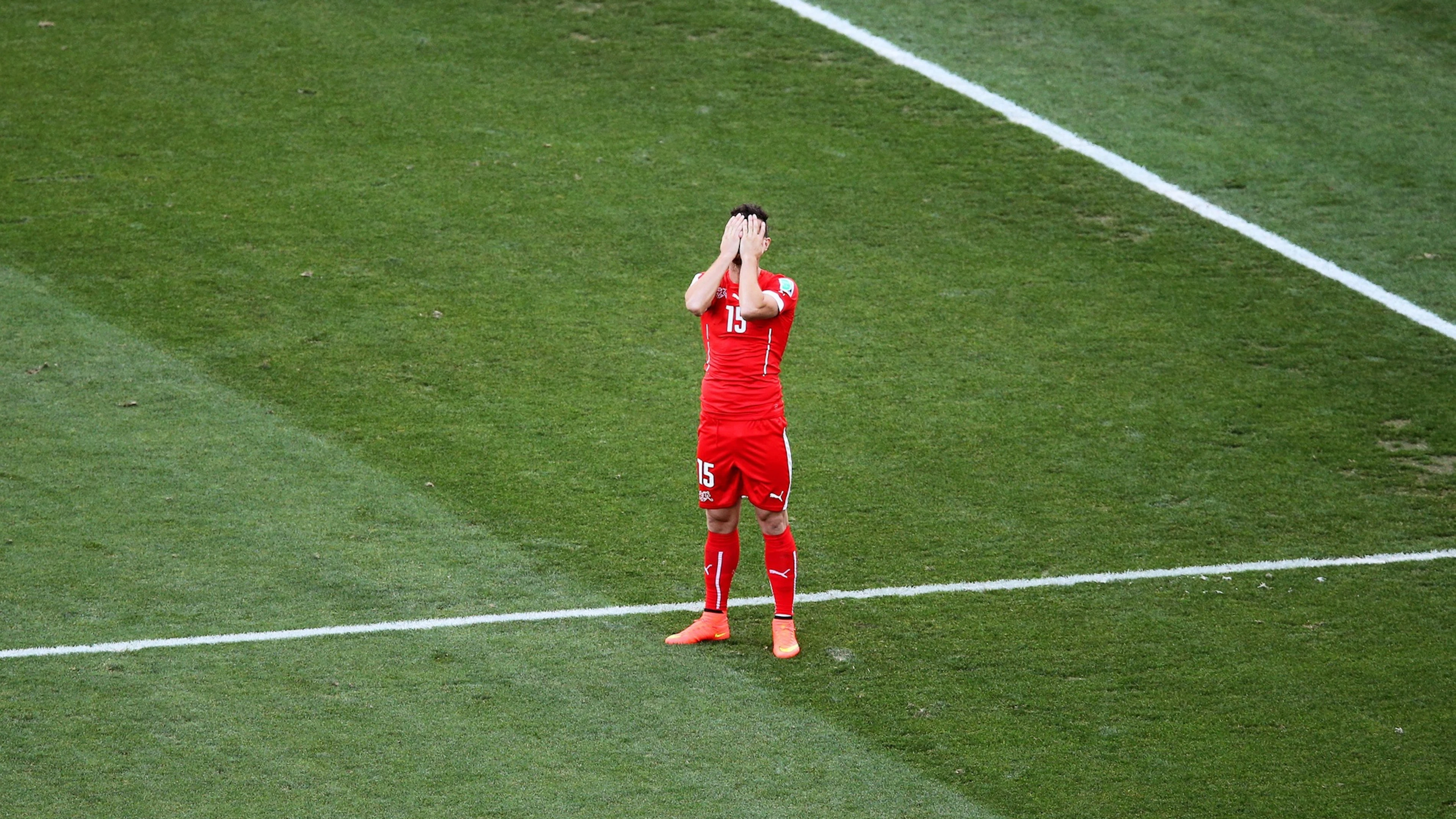 Dzemaili and his legendary header that hit the post: “My world came crashing down”
