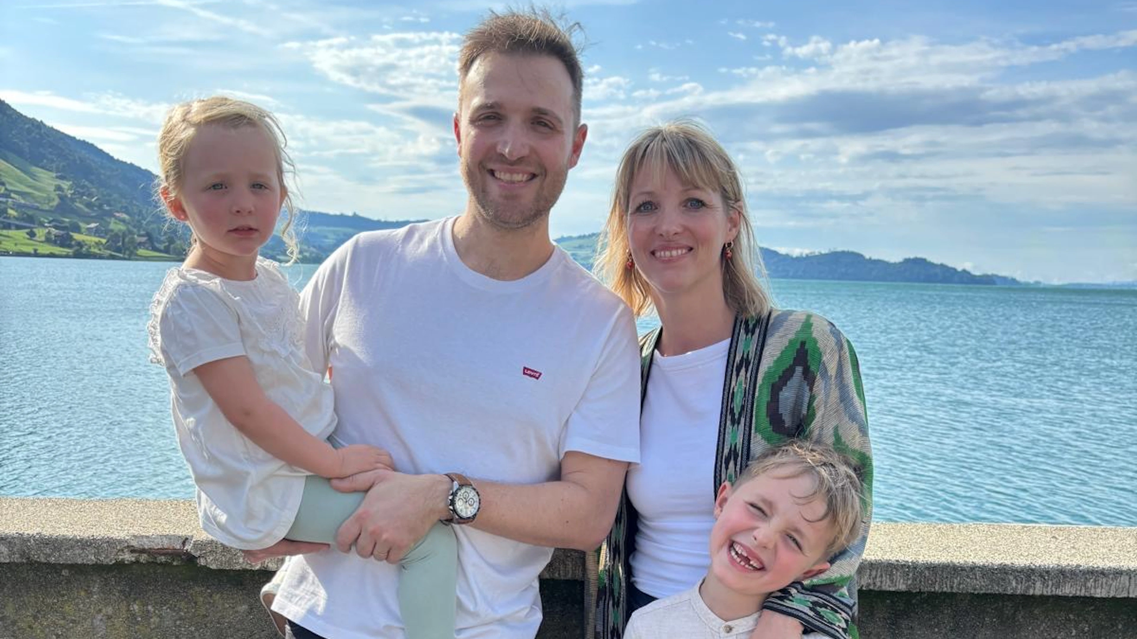 Andere machen Ferien in Argentinien, sie geniessen ihren Urlaub in der Schweiz.
