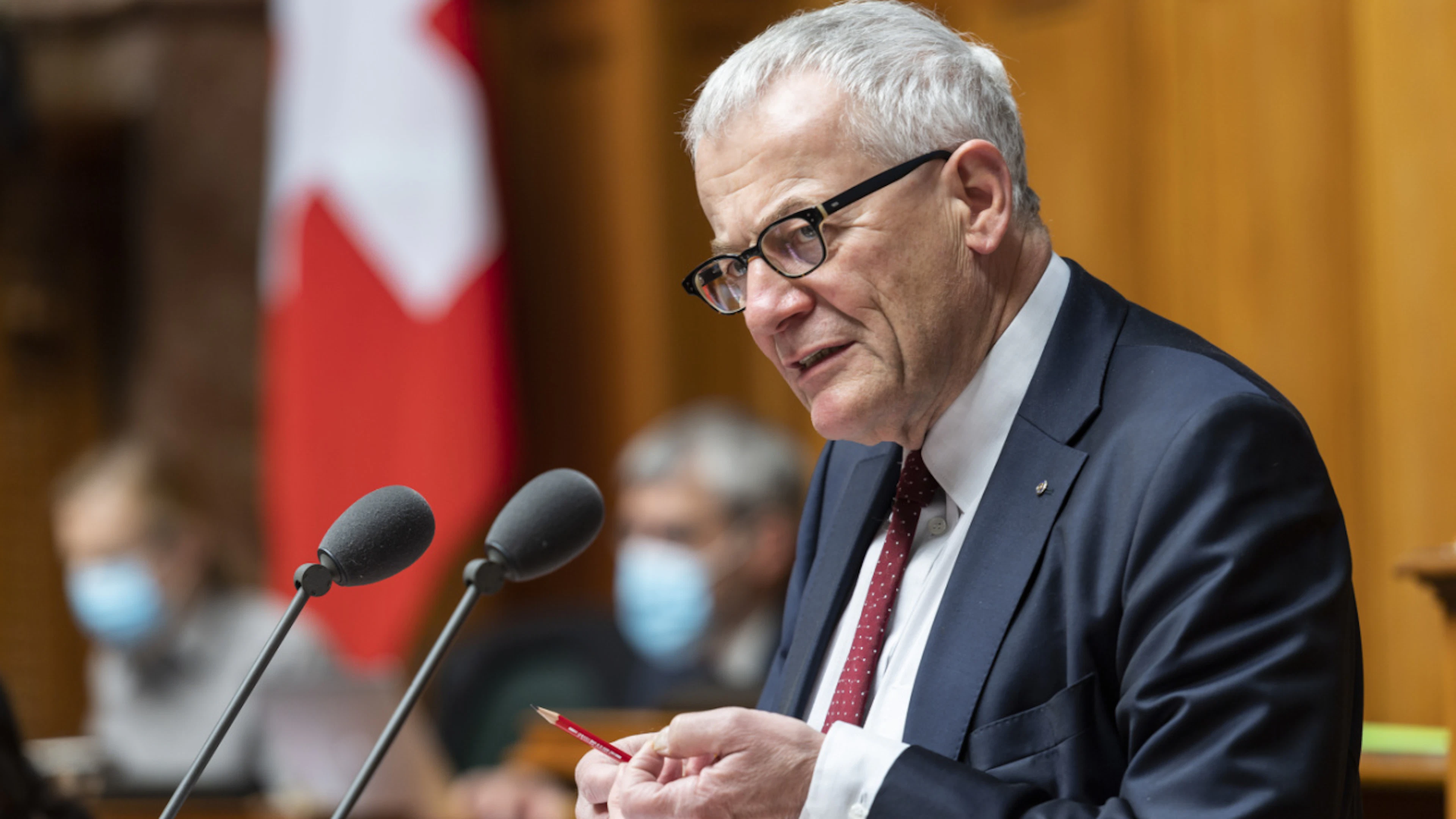 Solothurner Spitalratspräsident Kurt Fluri tritt sofort zurück