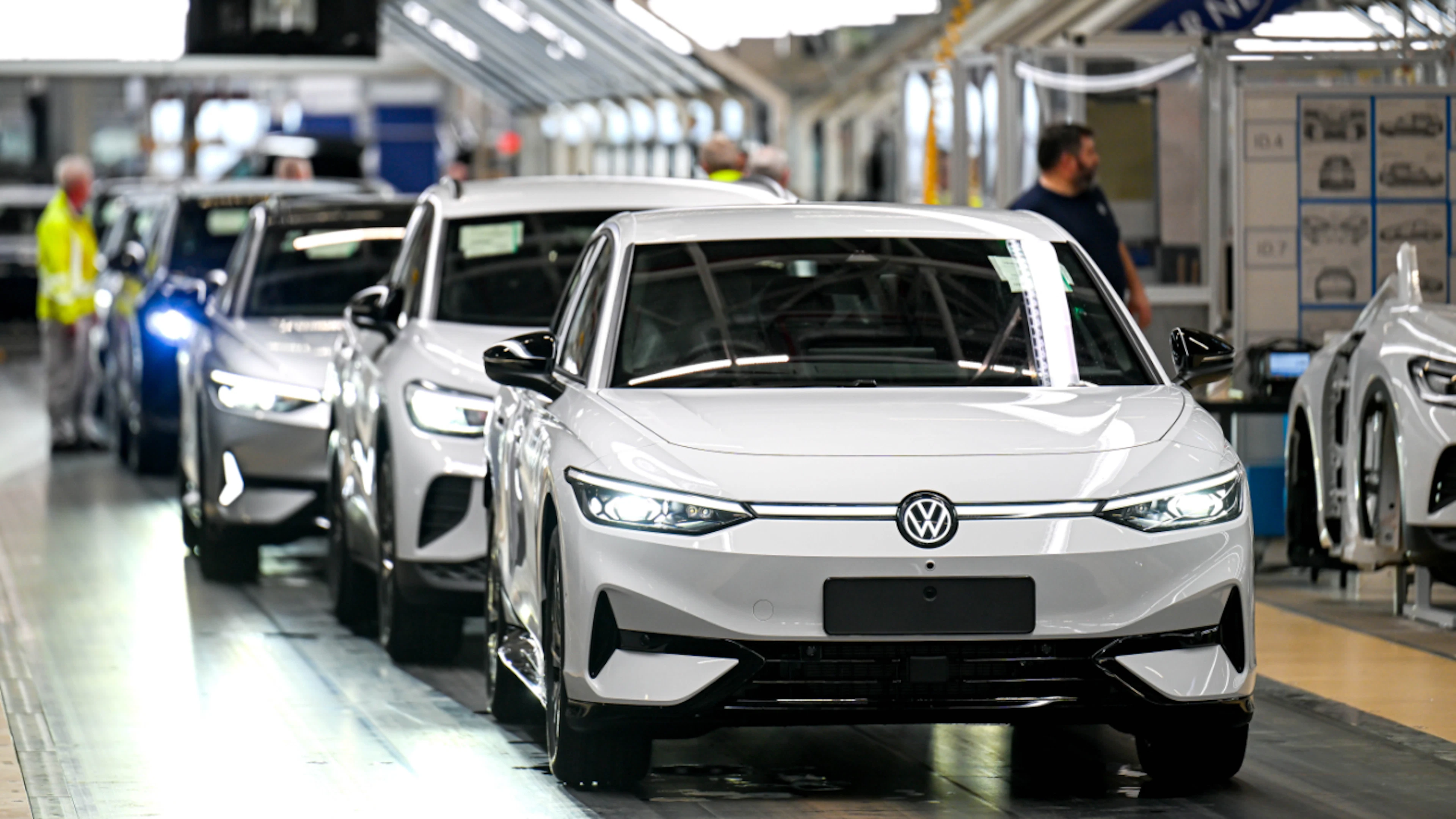VW und andere deutsche Autobauer weisen im laufenden Jahr sinkende Verkaufszahlen aus. Hauptgrund ist die wachsende Konkurrenz aus China.(Symbolbild)