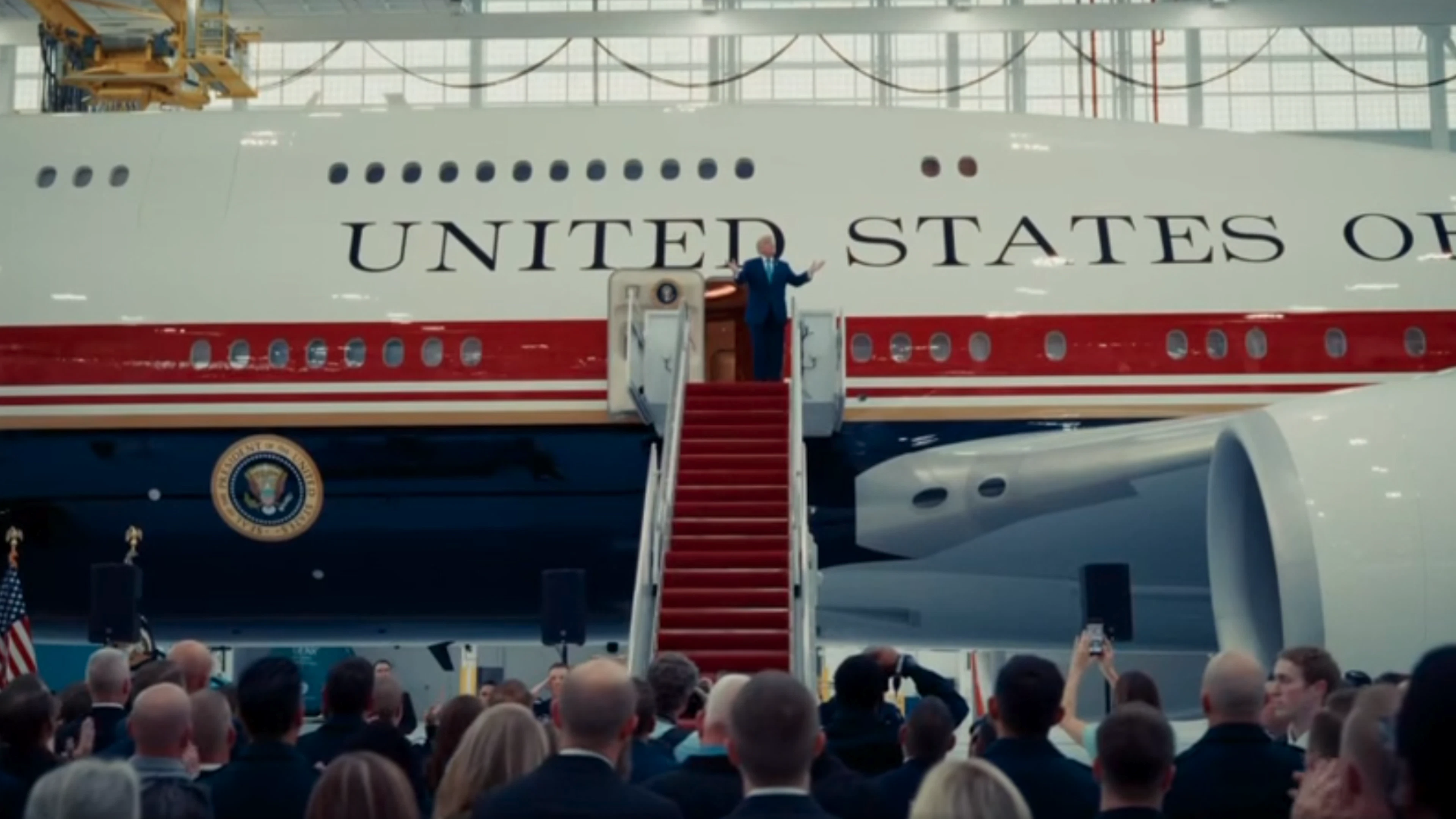 «Peinlich» – darum hat Trump spontan auf sein altes Flugzeug gewechselt