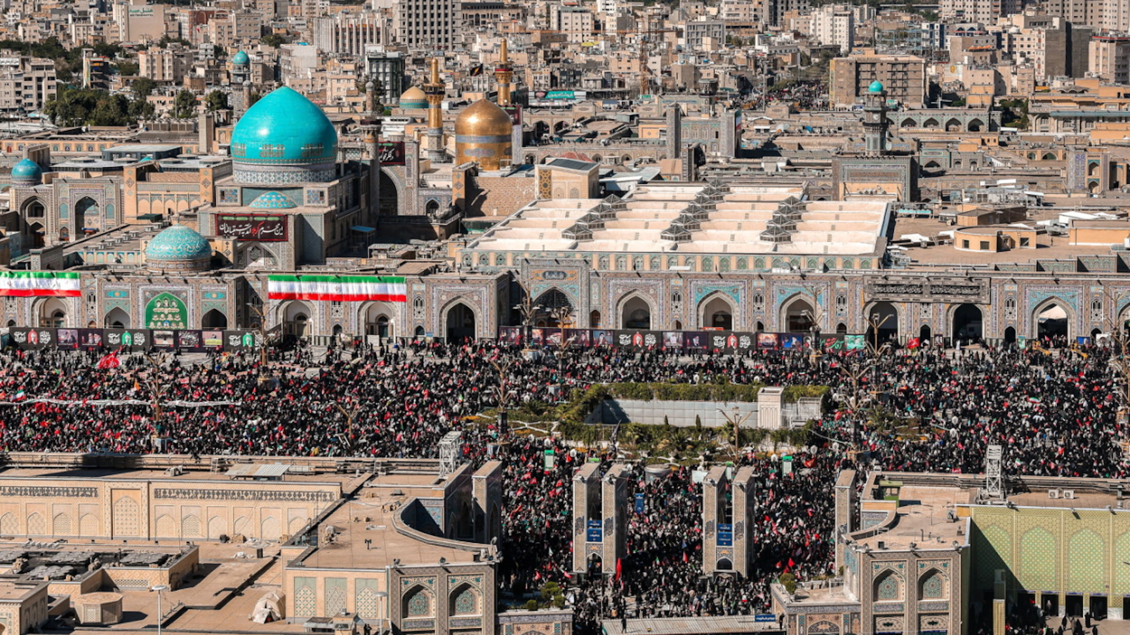 Ali Khamenei è stato sepolto a Mashhad, sua città natale, presso il Santuario dell'Imam Reza.