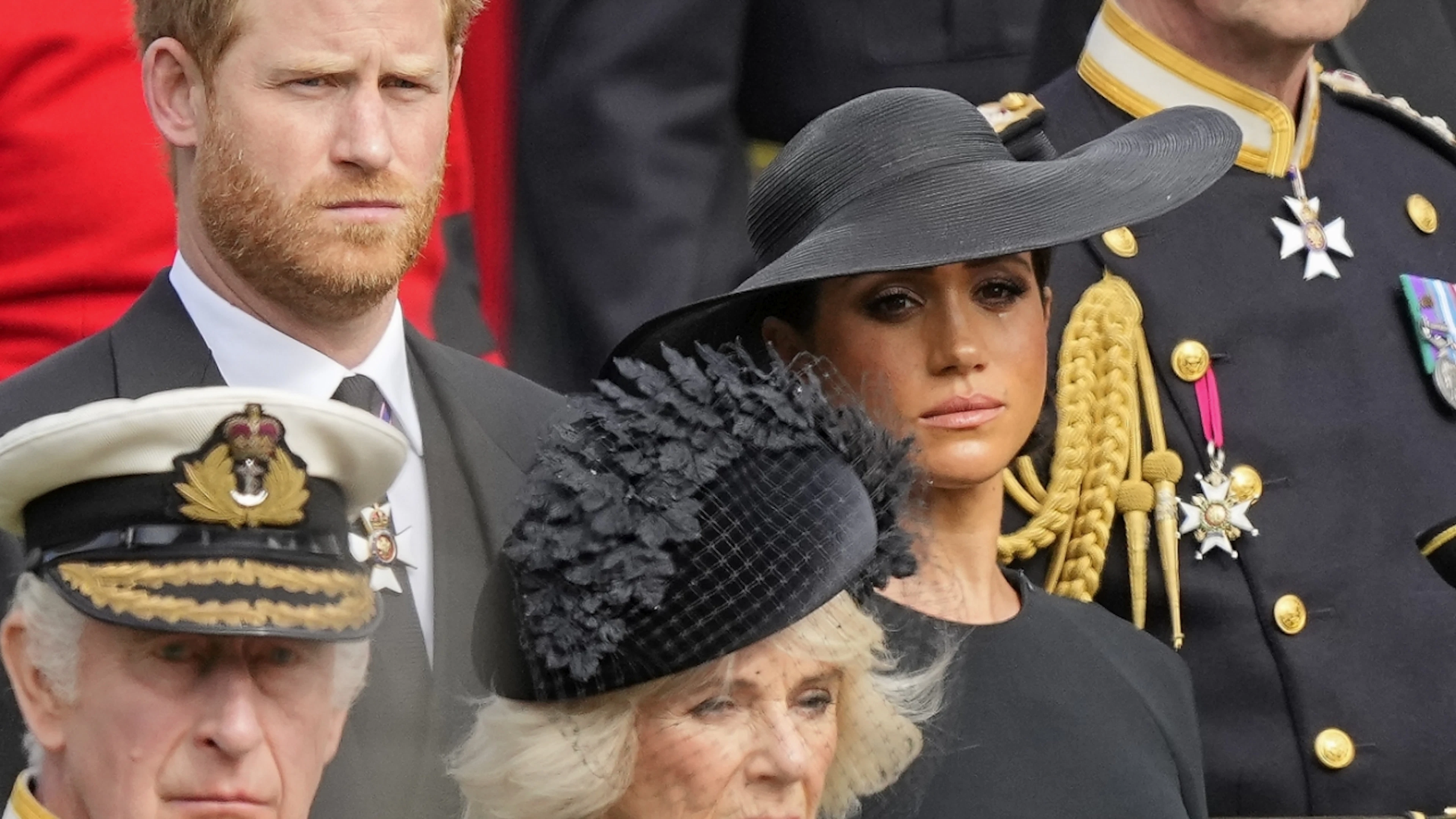 Dopo mesi di distacco re Carlo III ha incontrato il principe Harry e la consorte Meghan