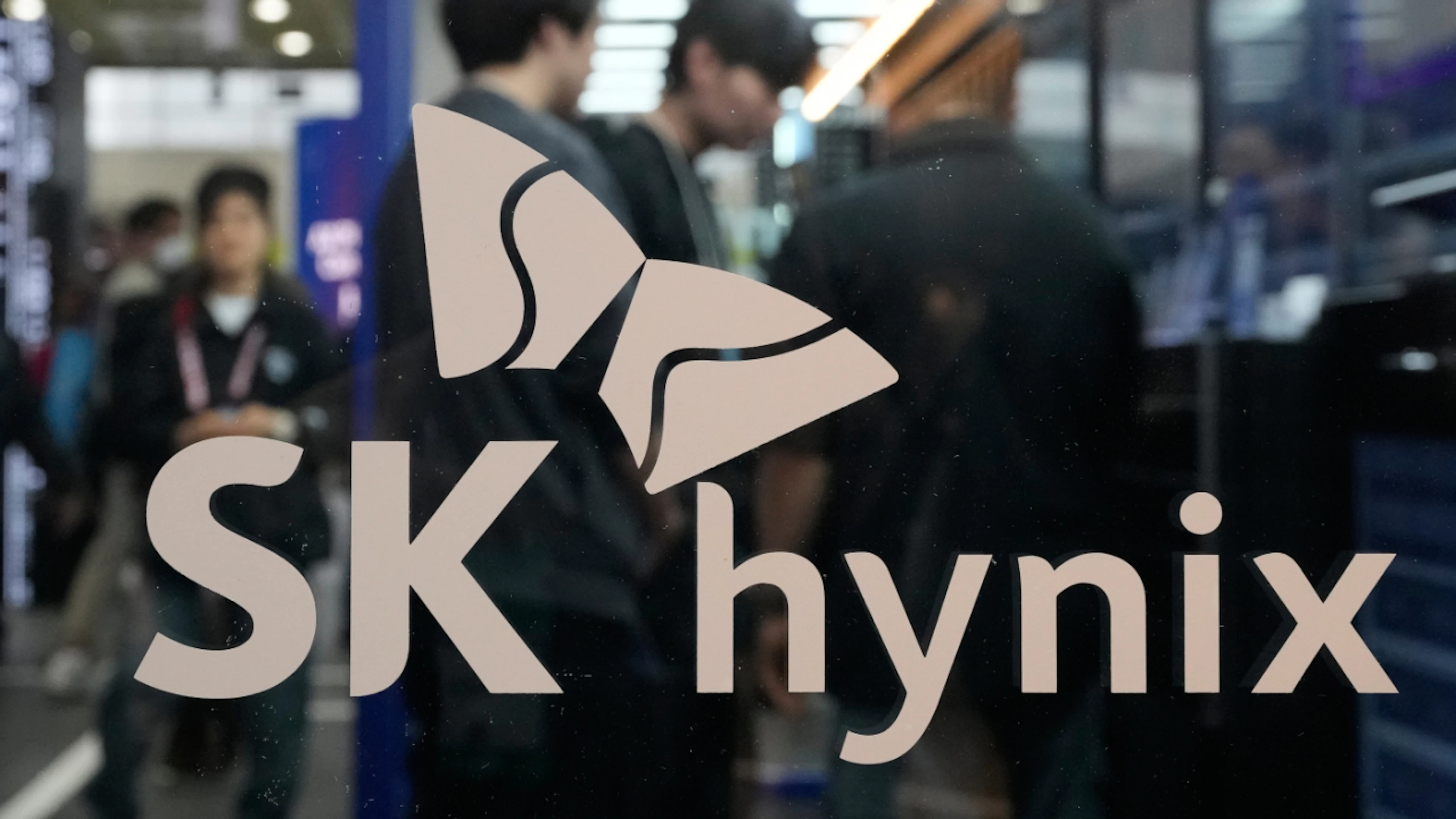 SK hynix lève 26,5 milliards de dollars avant sa cotation