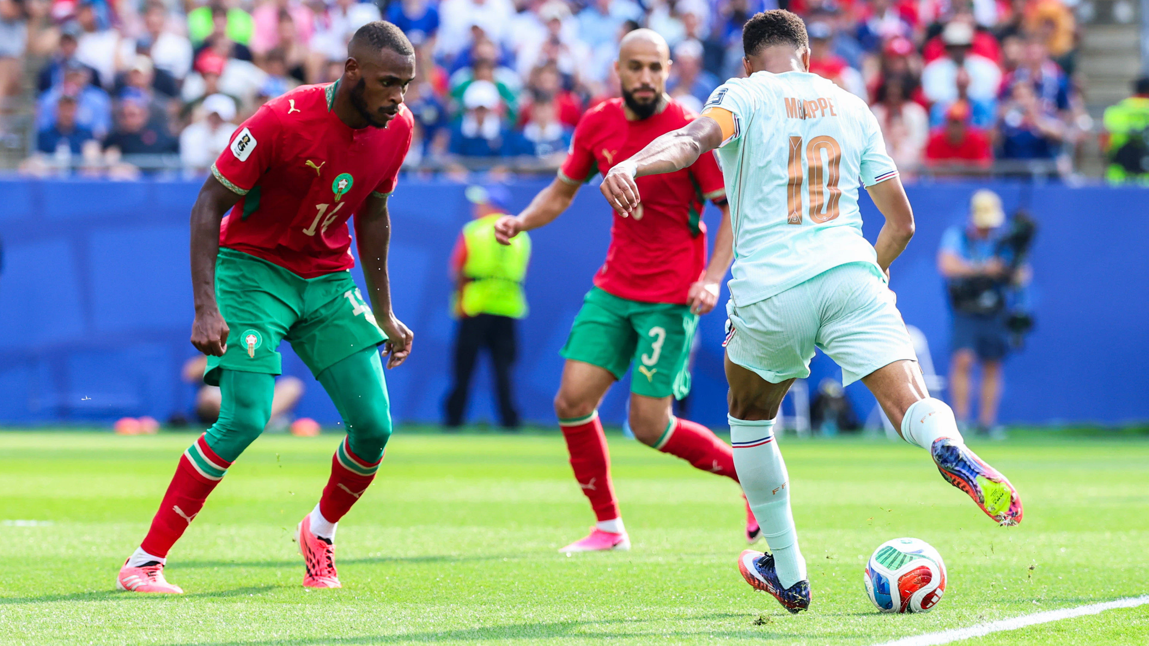 Mbappé ancora decisivo.