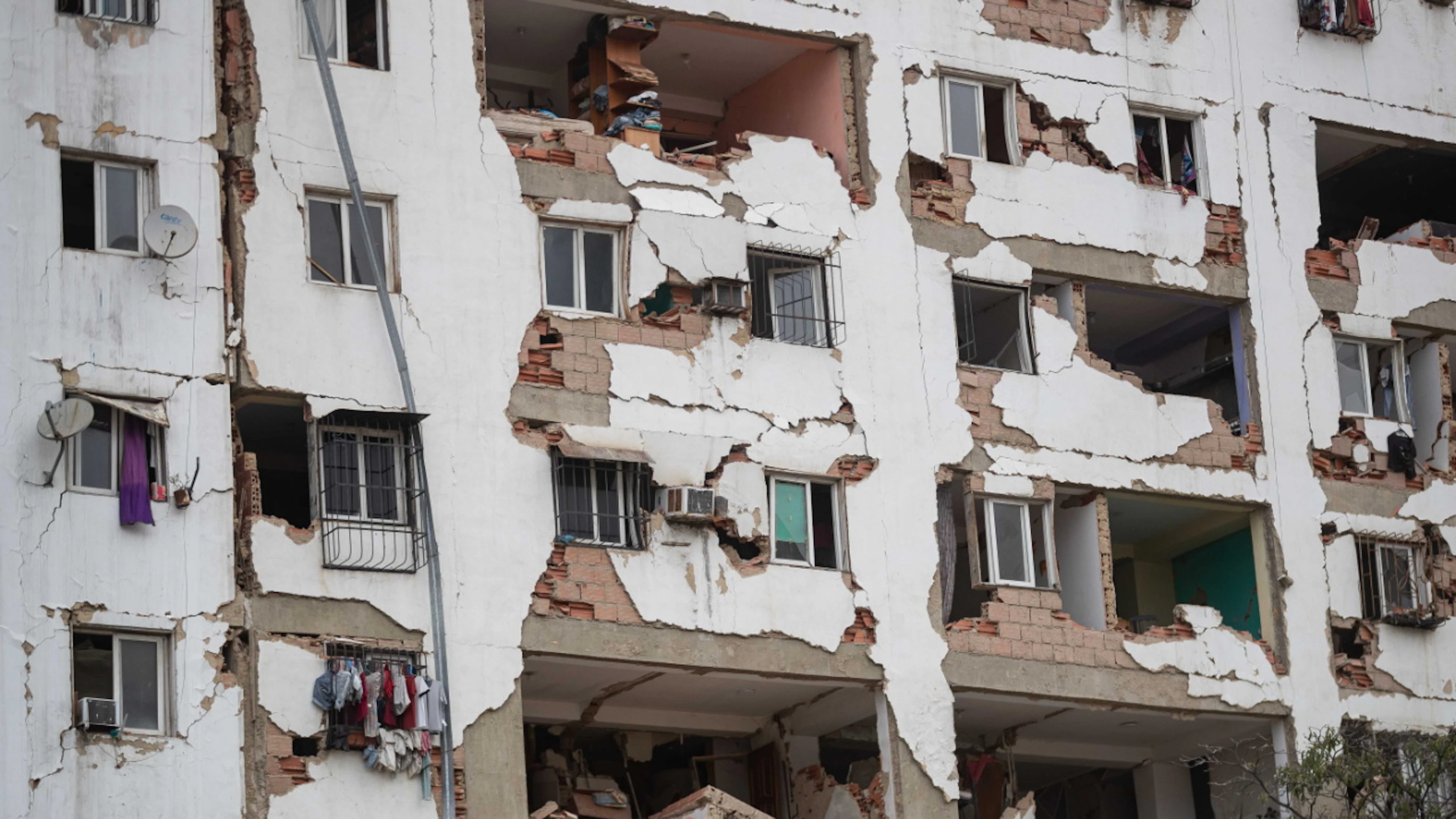 Sale a oltre 4 mila morti il bilancio dei terremoti in Venezuela