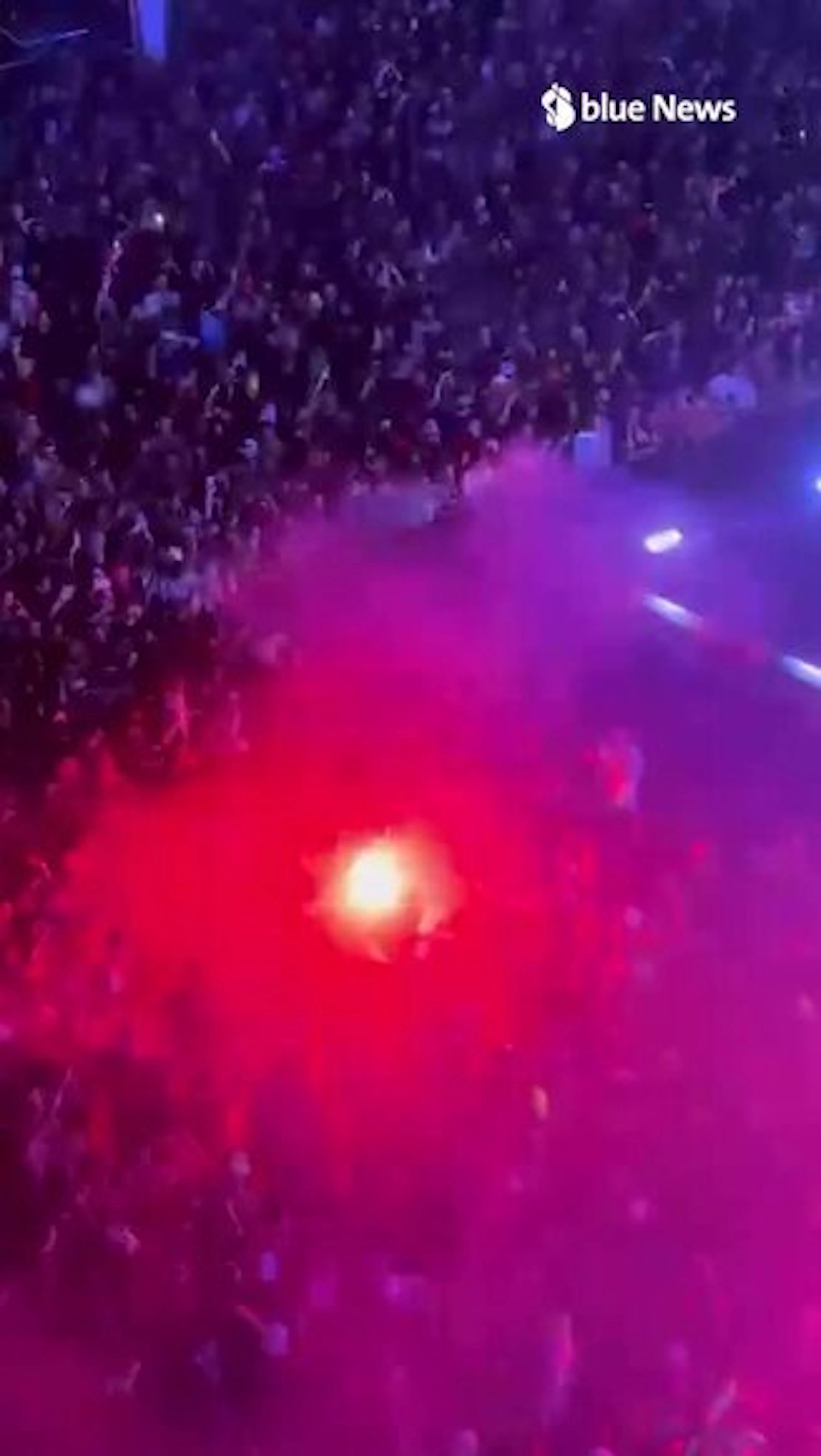 Pyros während dem Konzert von Rin