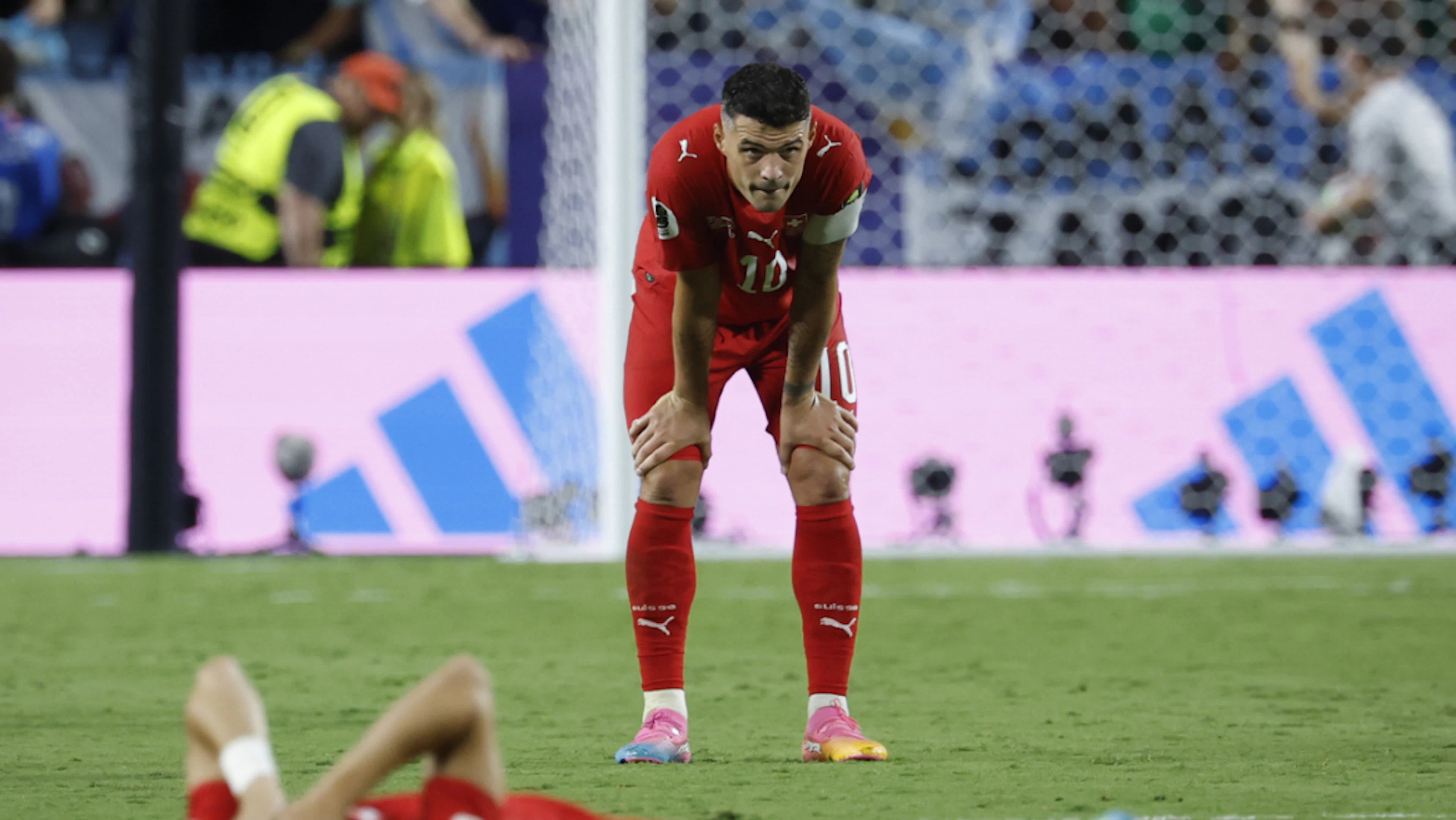 «Argentinien besiegte mit zwölf Mann die auf zehn Mann reduzierte Schweiz»